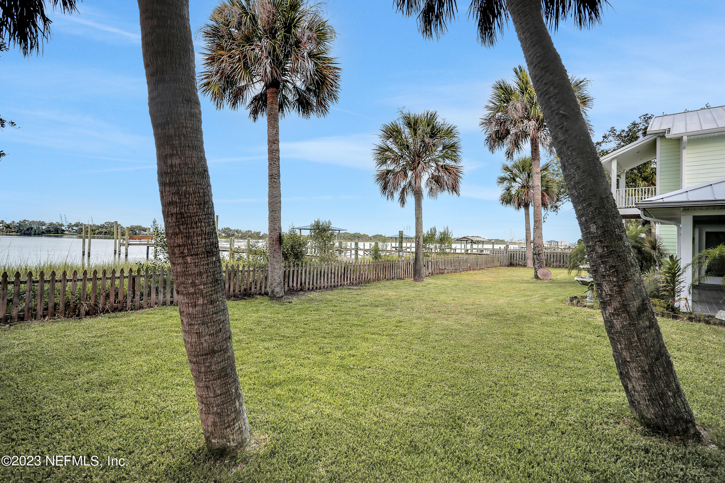 5756 HECKSCHER Drive