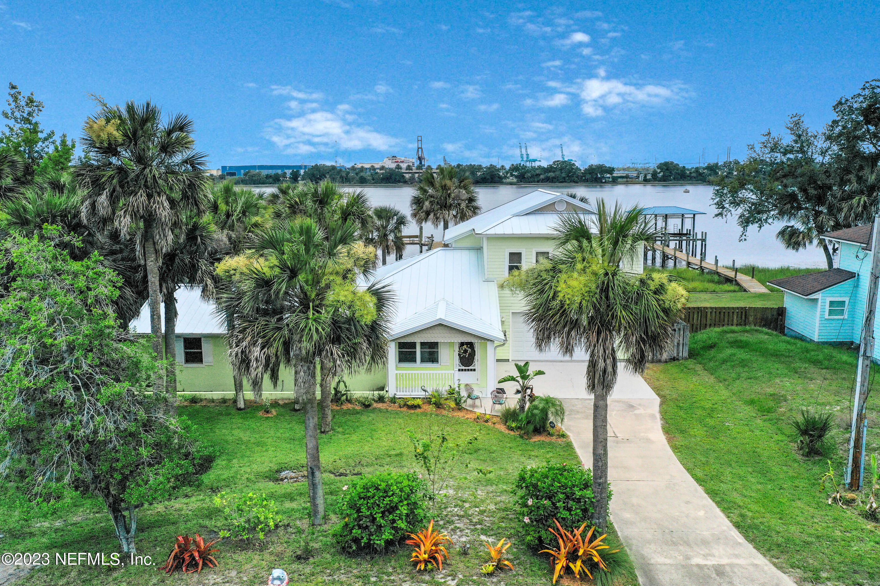 5756 HECKSCHER Drive
