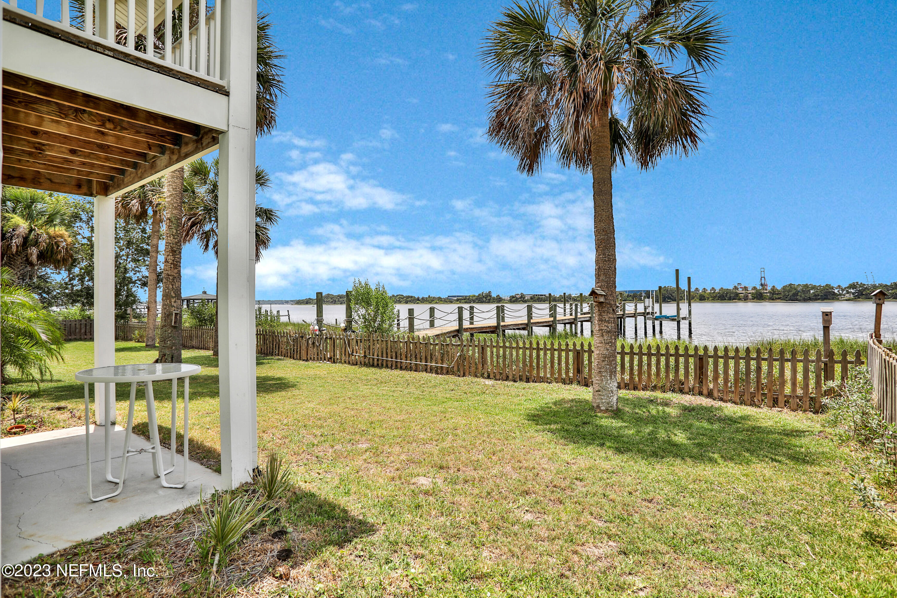 5756 HECKSCHER Drive