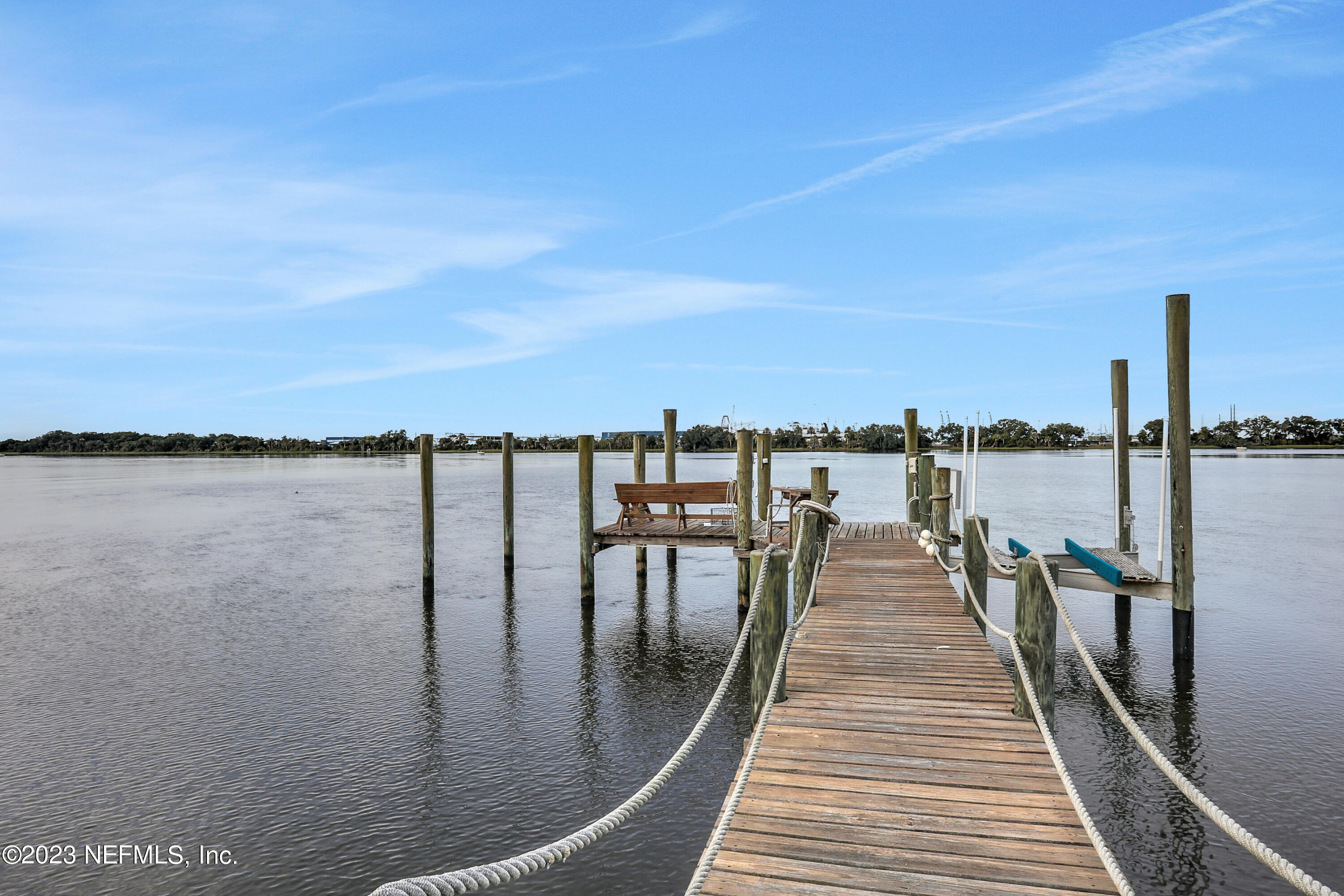 5756 HECKSCHER Drive