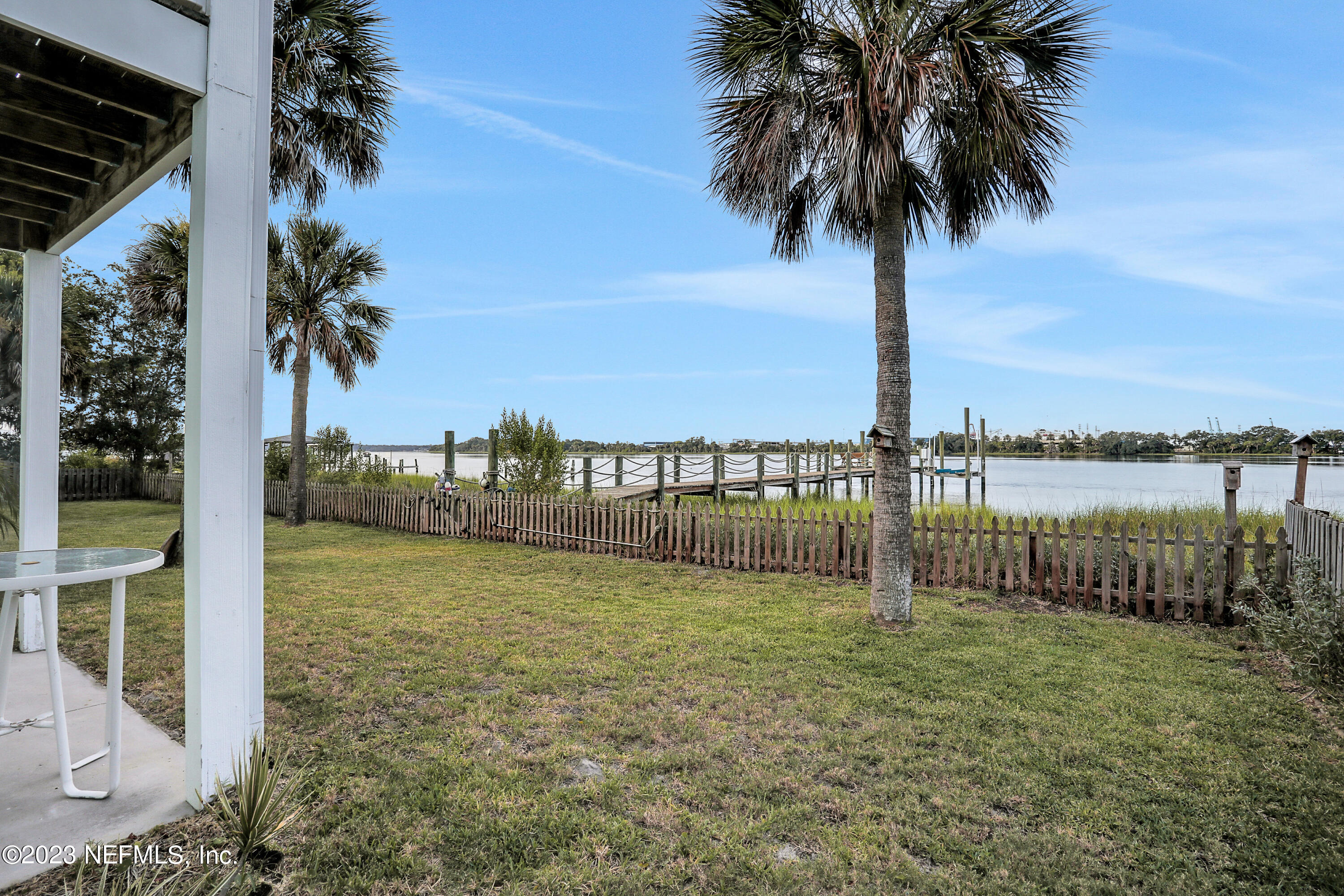 5756 HECKSCHER Drive