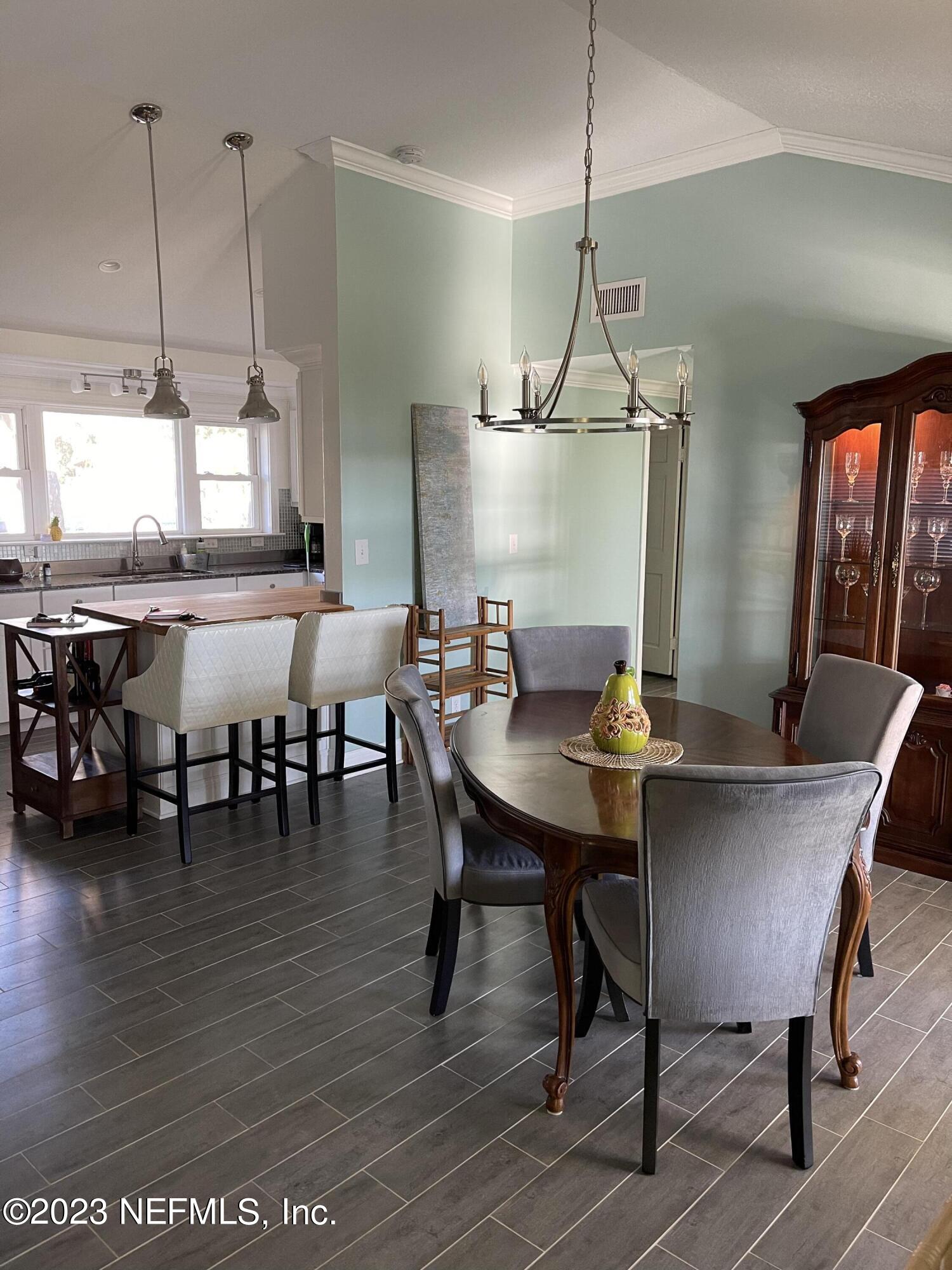 5756 HECKSCHER Drive