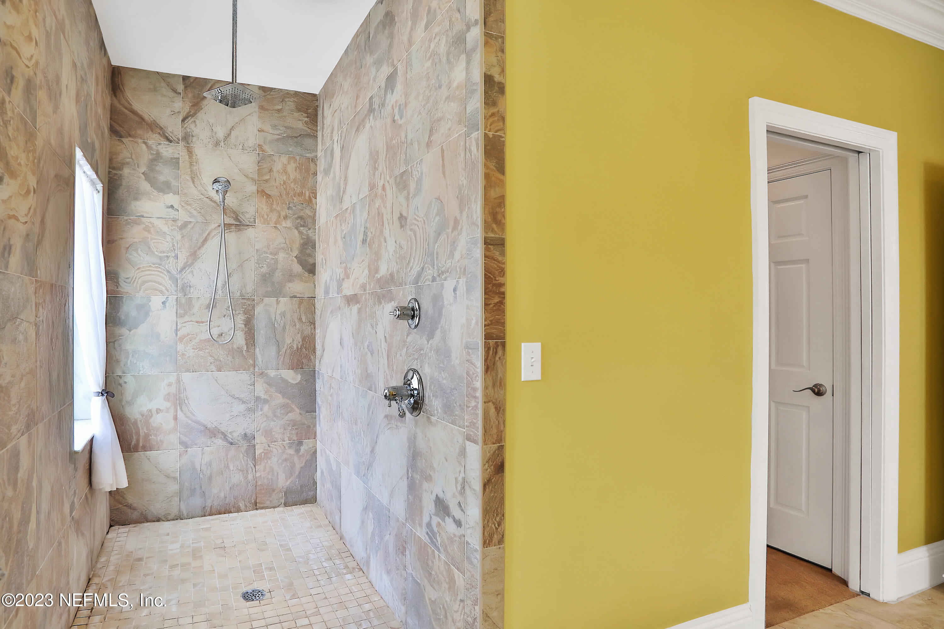 5756 HECKSCHER Drive