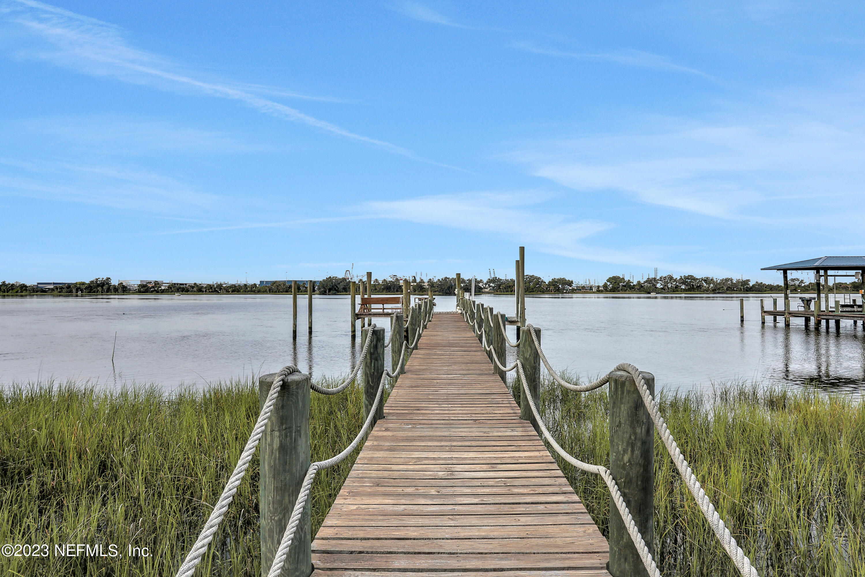 5756 HECKSCHER Drive
