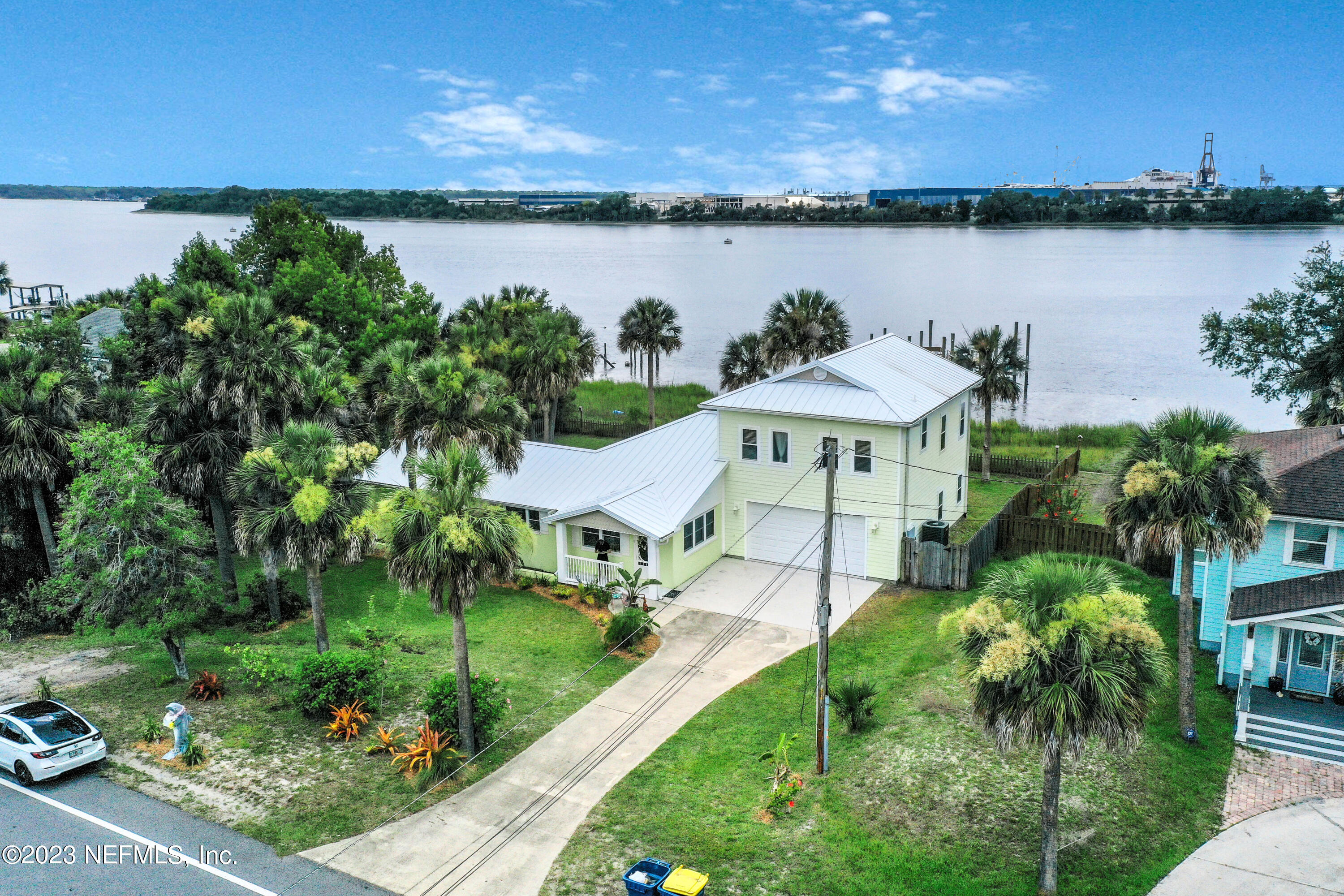 5756 HECKSCHER Drive