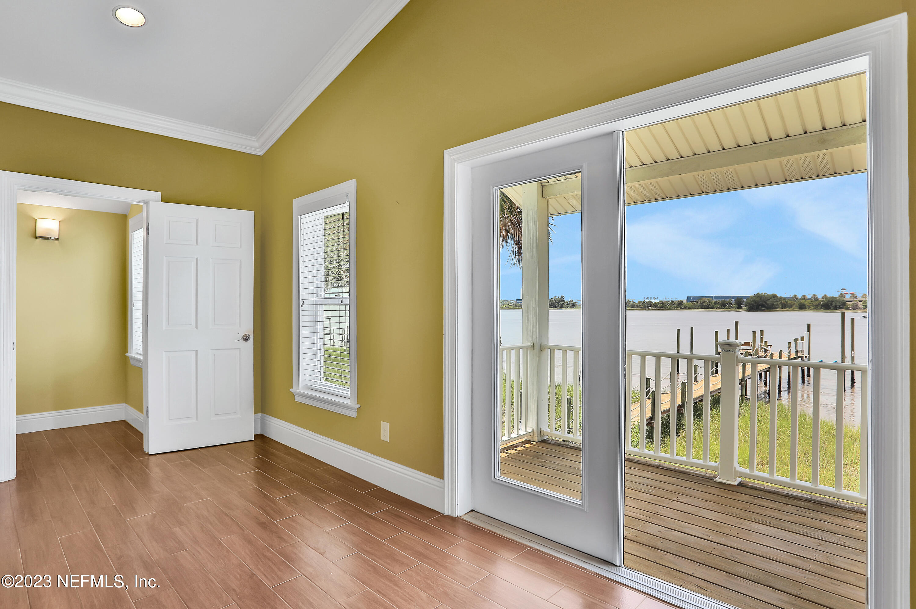 5756 HECKSCHER Drive