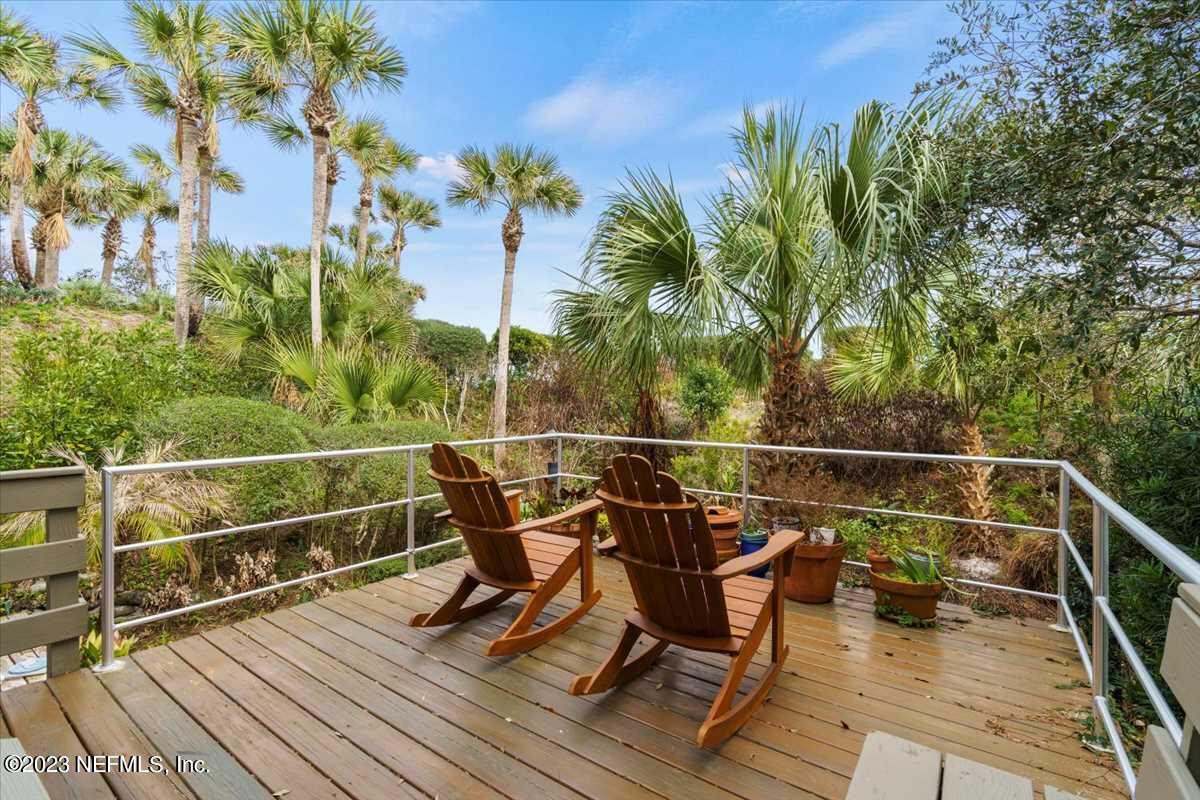 2395 OCEAN BREEZE Court