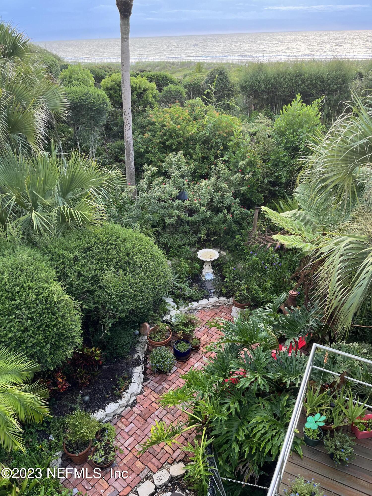 2395 OCEAN BREEZE Court