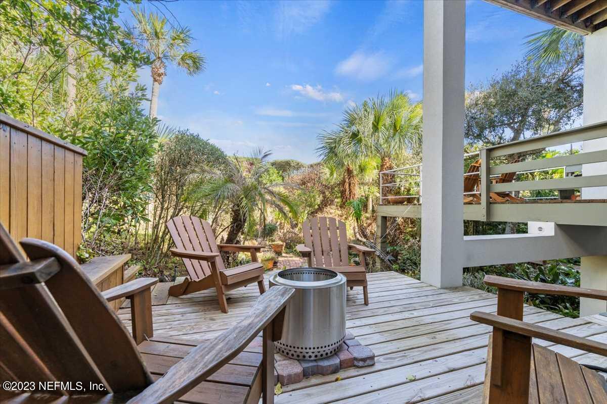 2395 OCEAN BREEZE Court