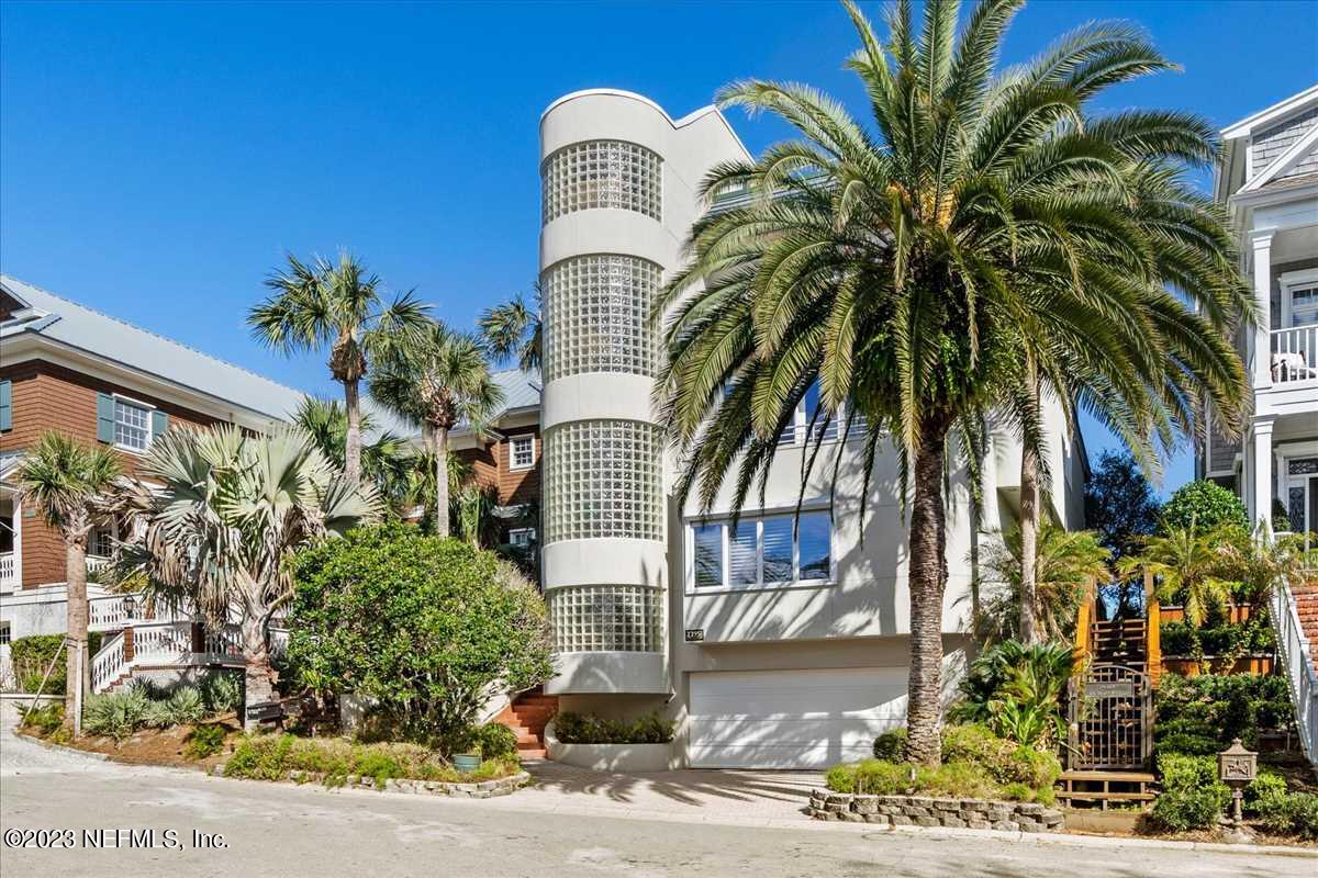 2395 OCEAN BREEZE Court