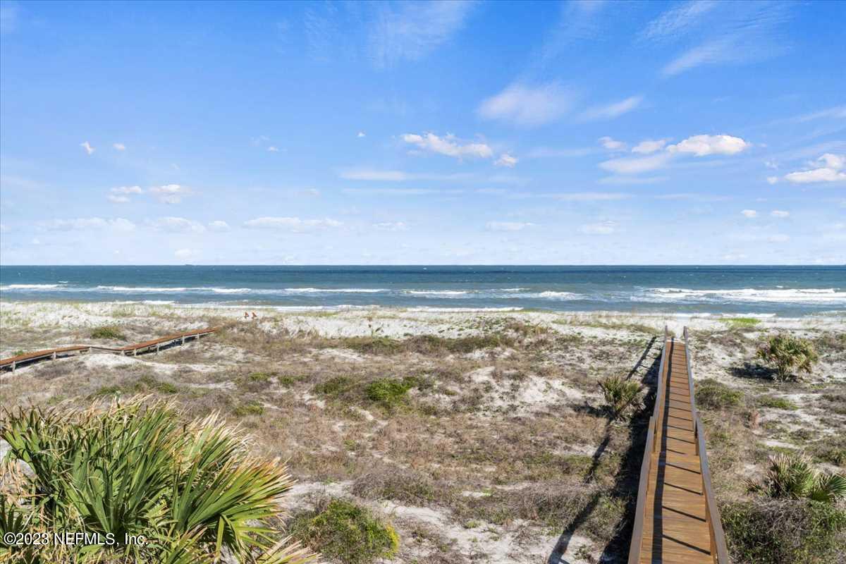 2395 OCEAN BREEZE Court