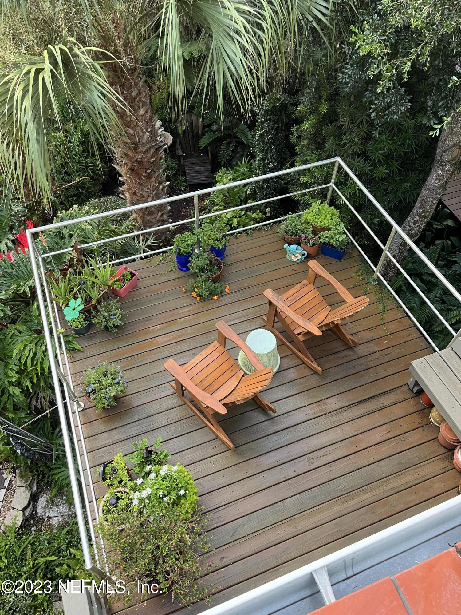 2395 OCEAN BREEZE Court