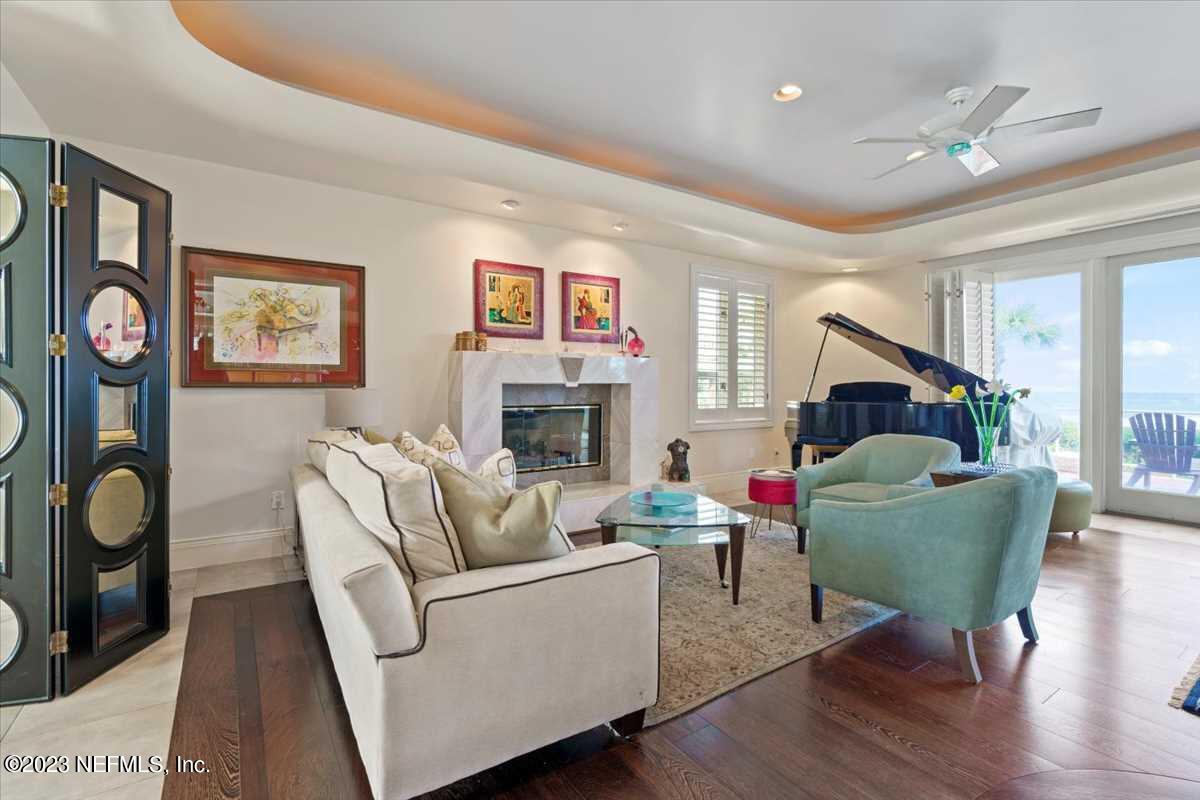 2395 OCEAN BREEZE Court