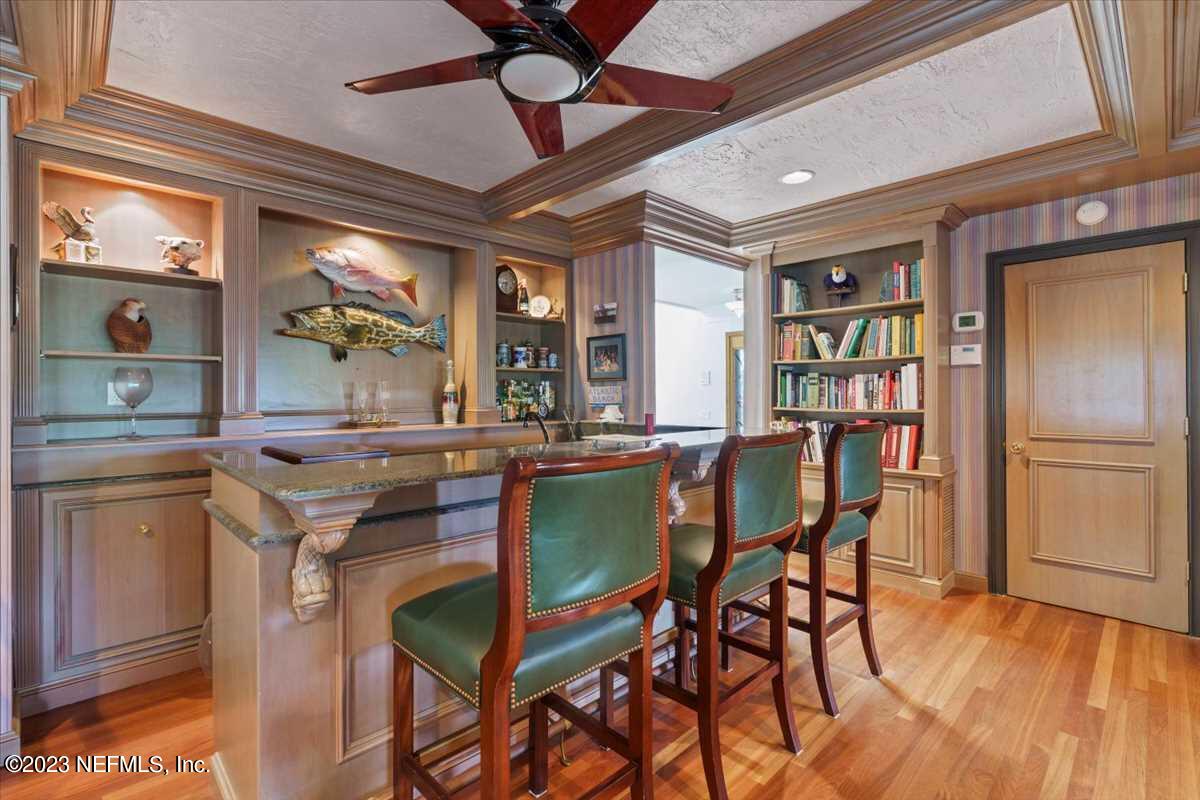 2395 OCEAN BREEZE Court