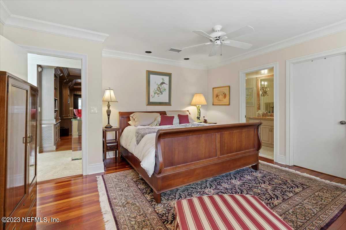 2395 OCEAN BREEZE Court