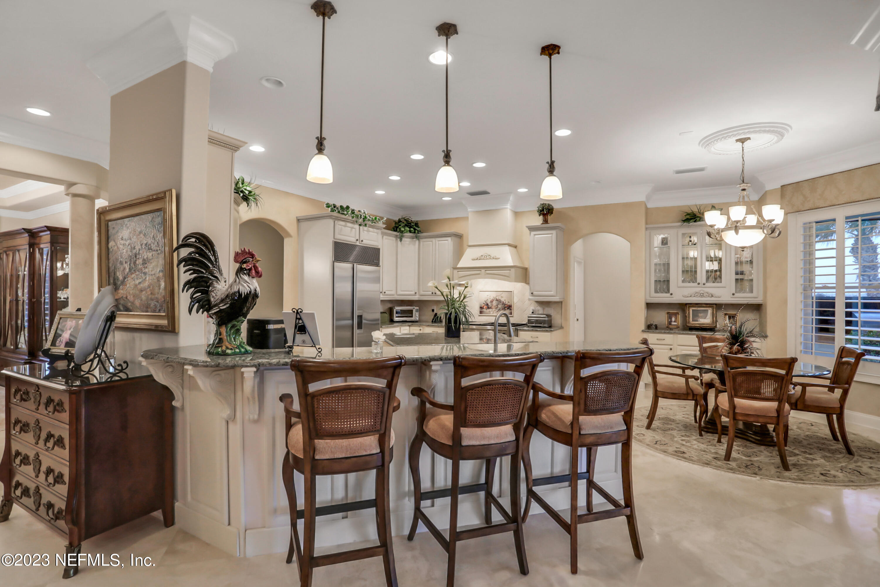 9294 HECKSCHER Drive