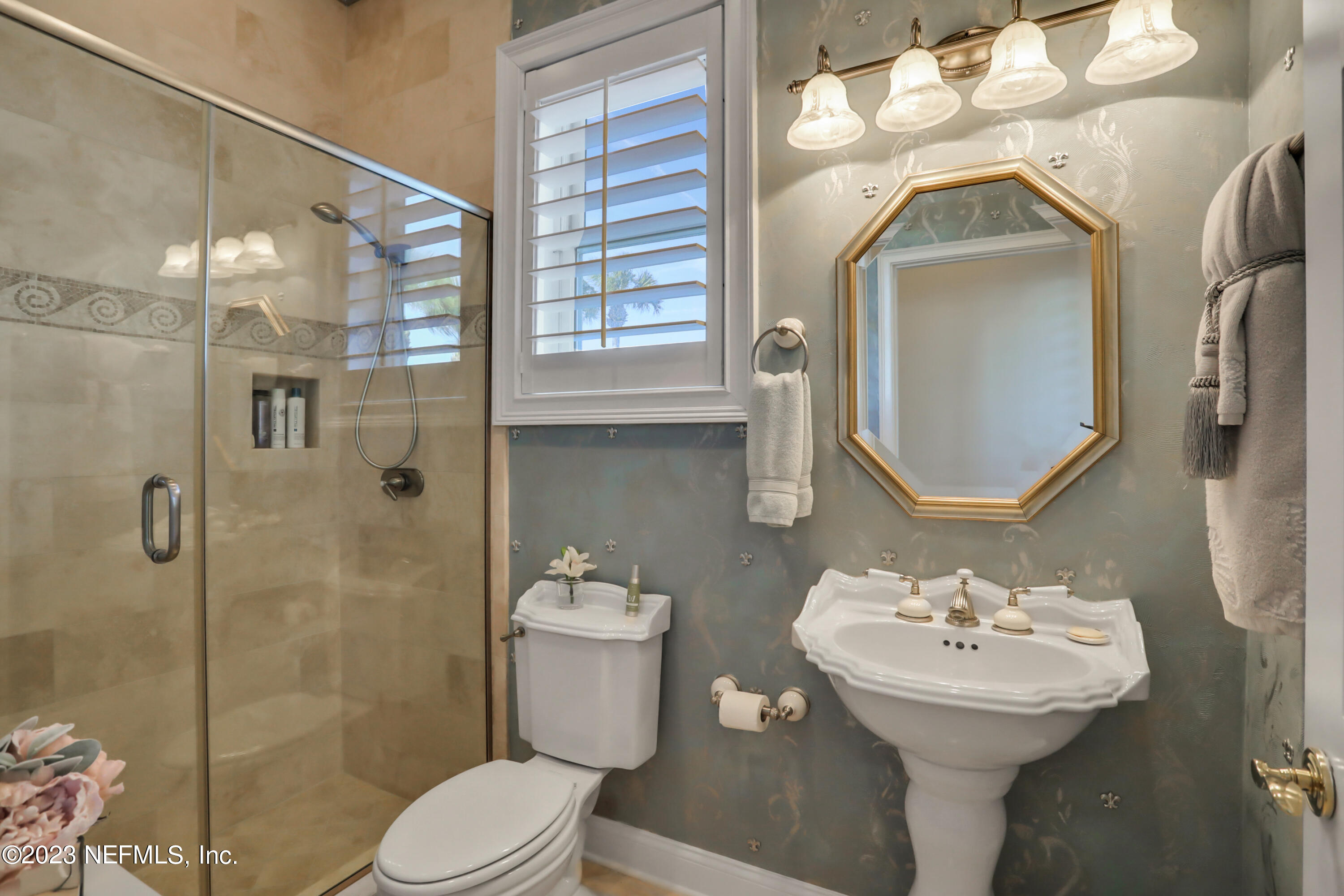 9294 HECKSCHER Drive