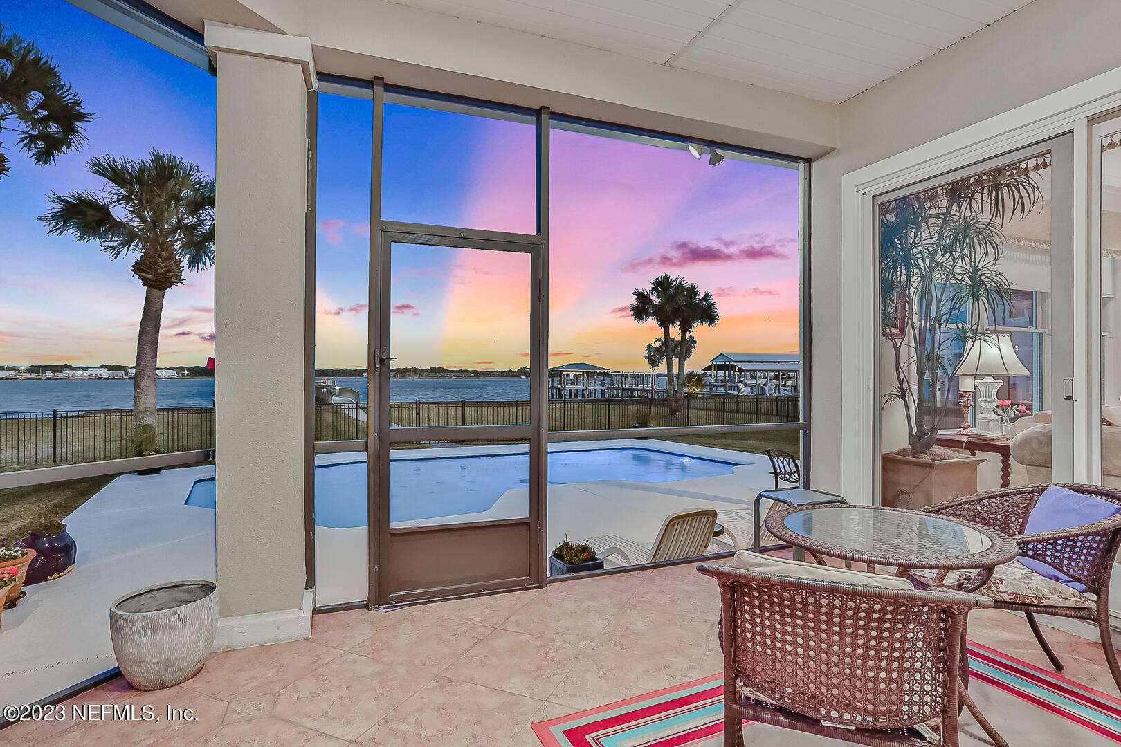 9294 HECKSCHER Drive