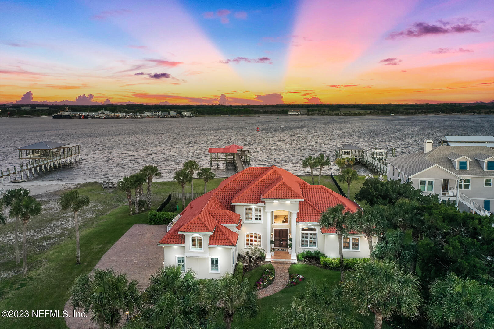 9294 HECKSCHER Drive