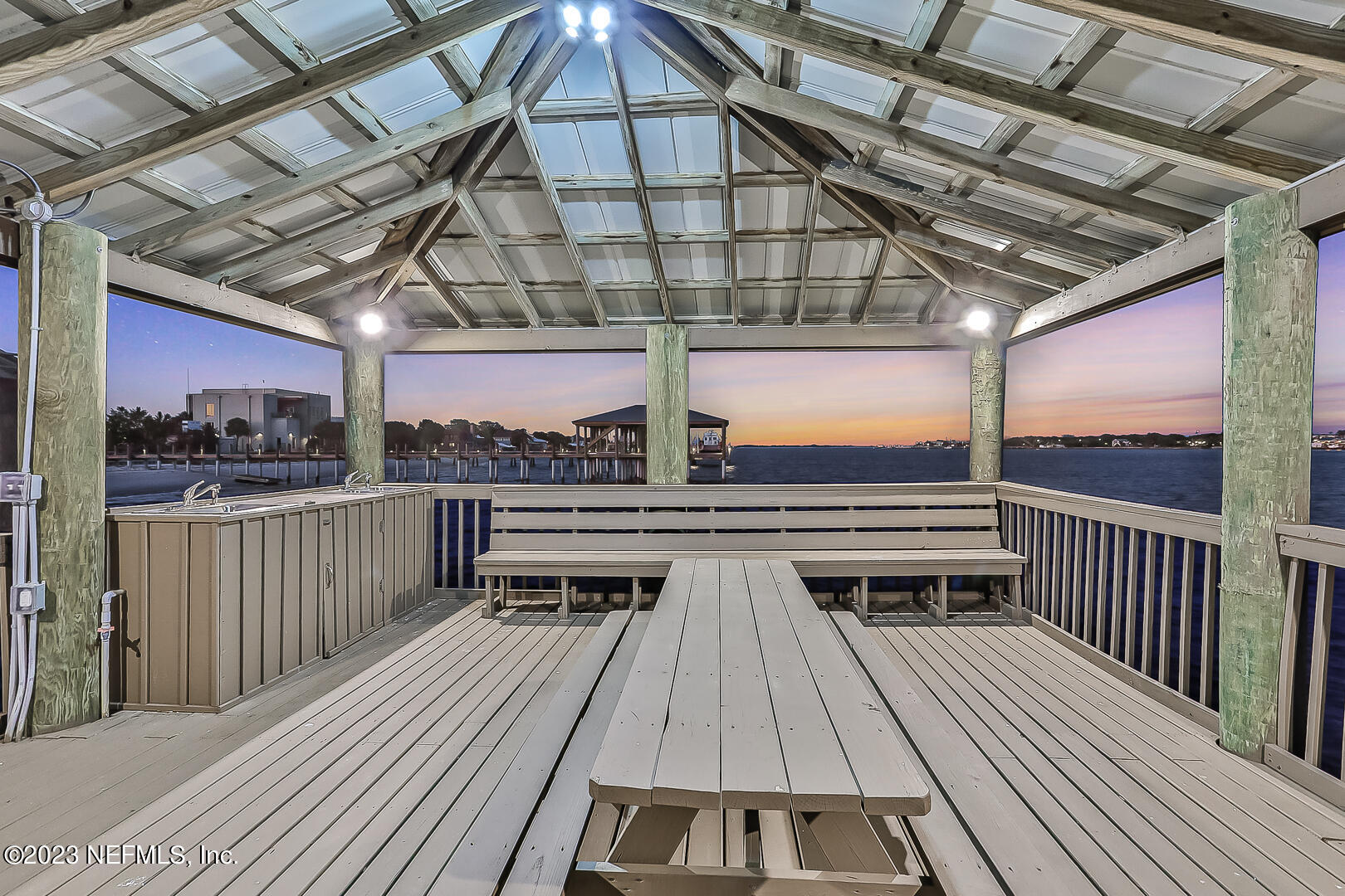 9294 HECKSCHER Drive