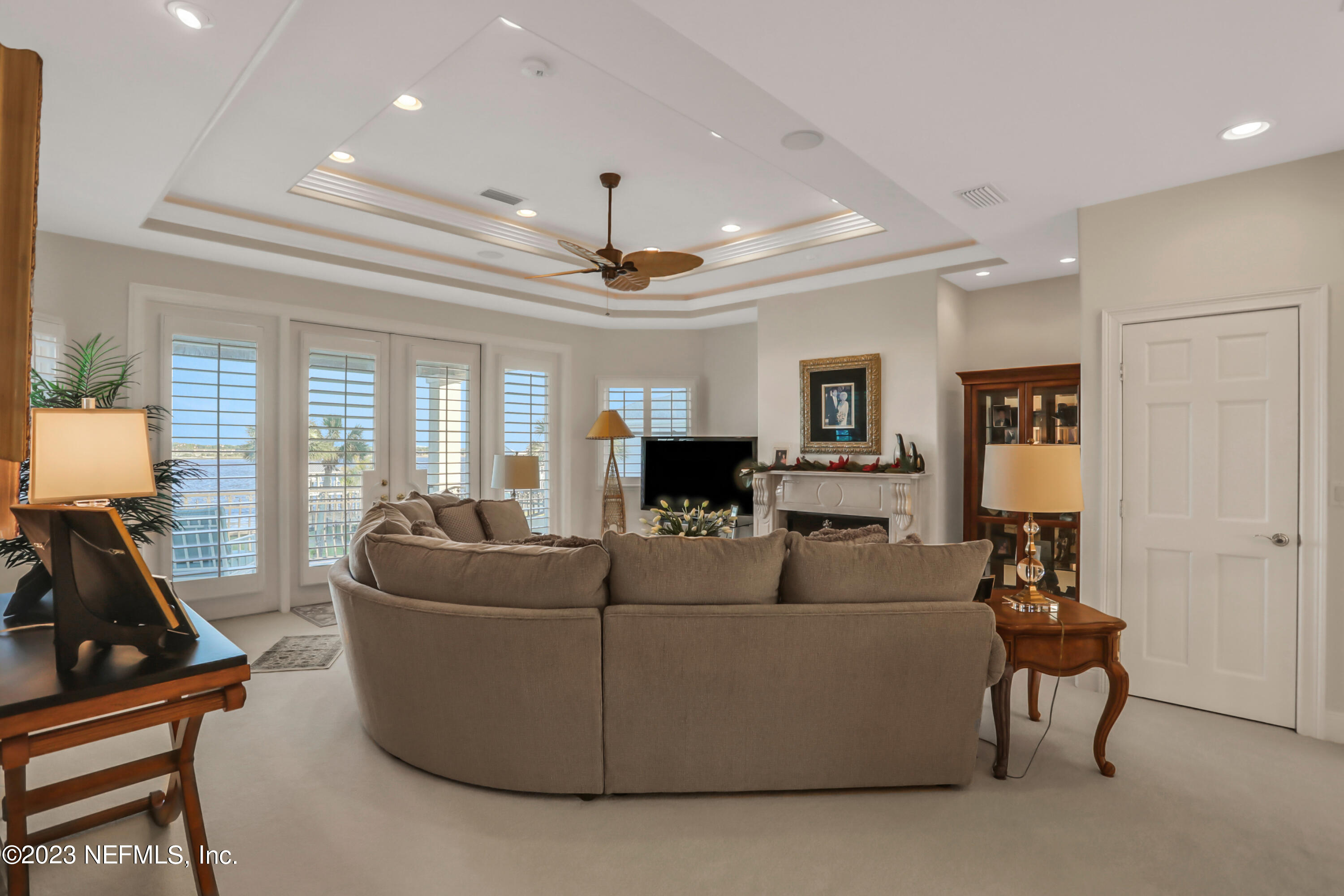 9294 HECKSCHER Drive