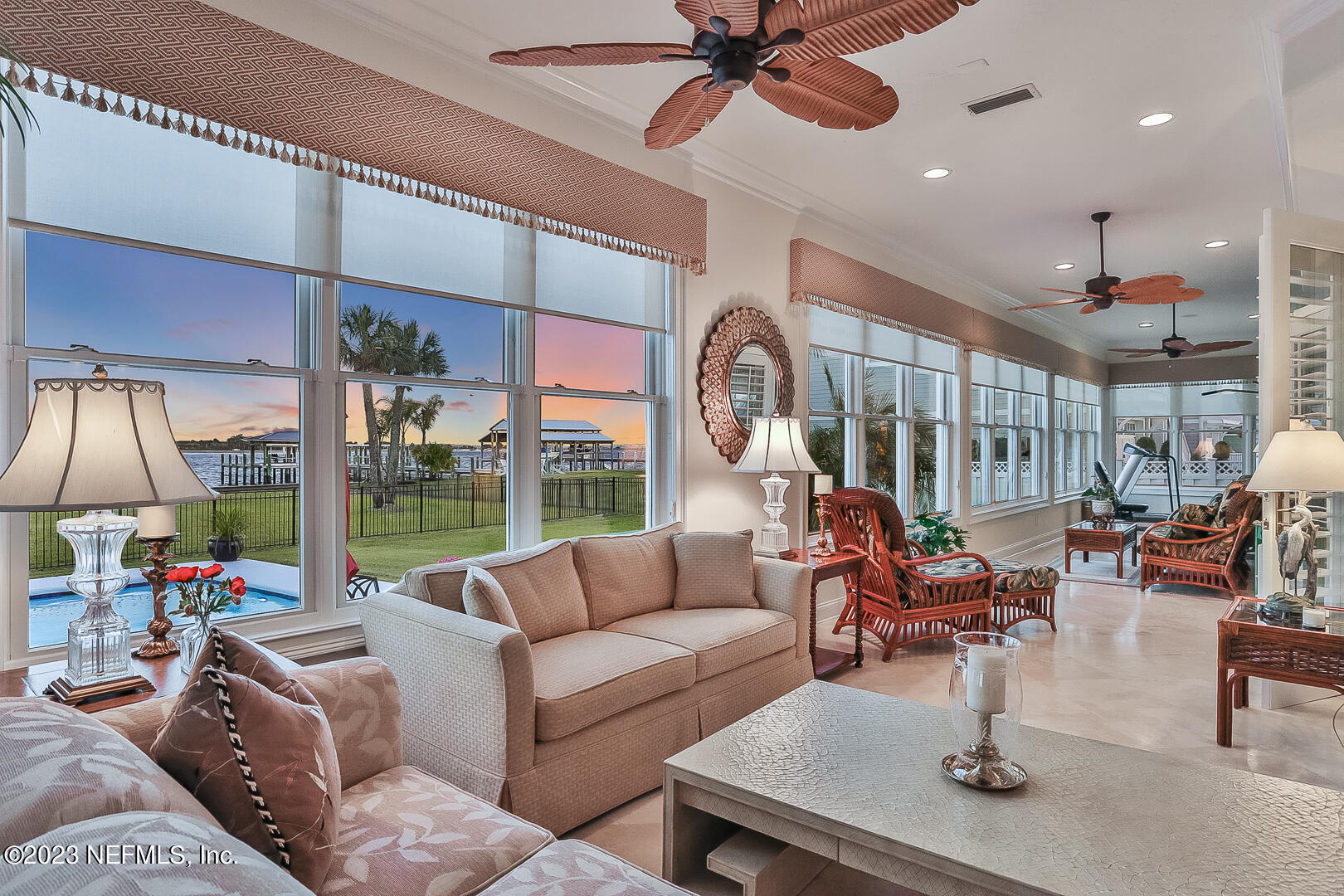 9294 HECKSCHER Drive