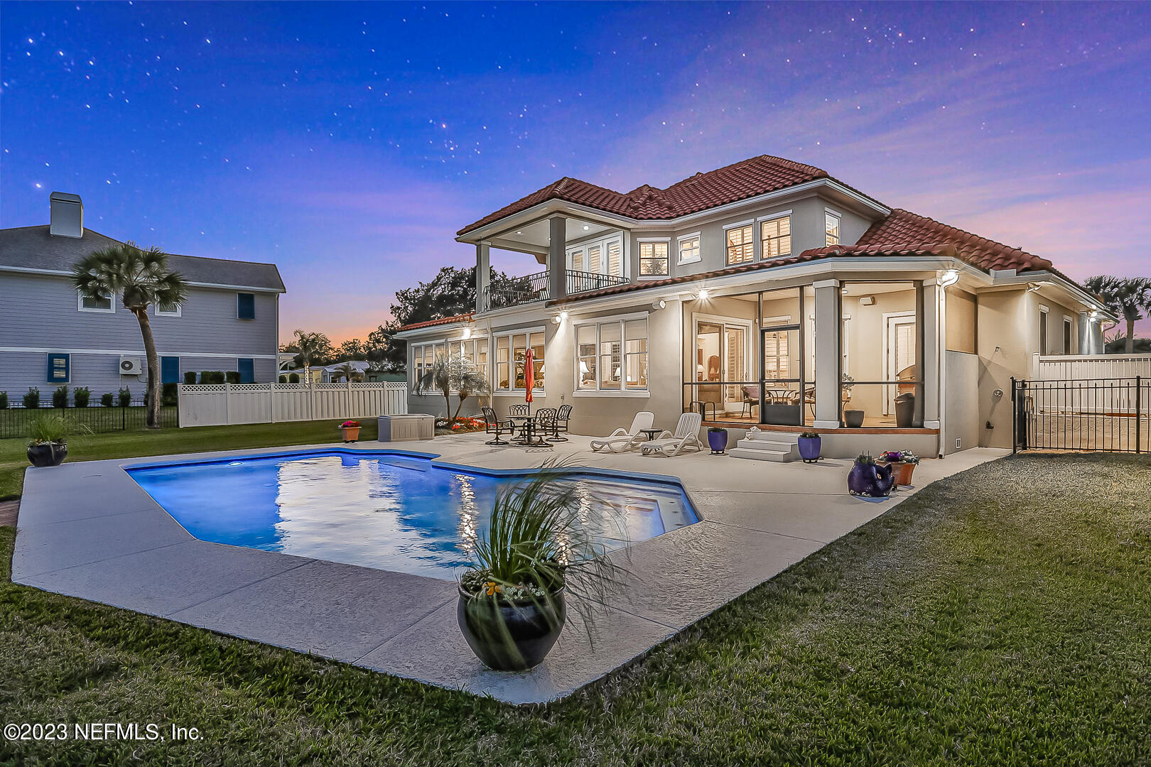 9294 HECKSCHER Drive