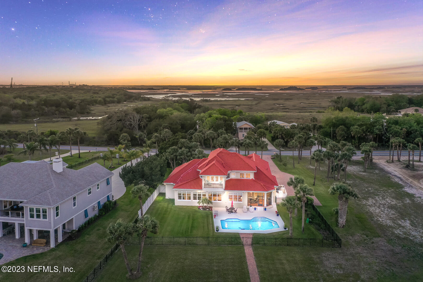 9294 HECKSCHER Drive