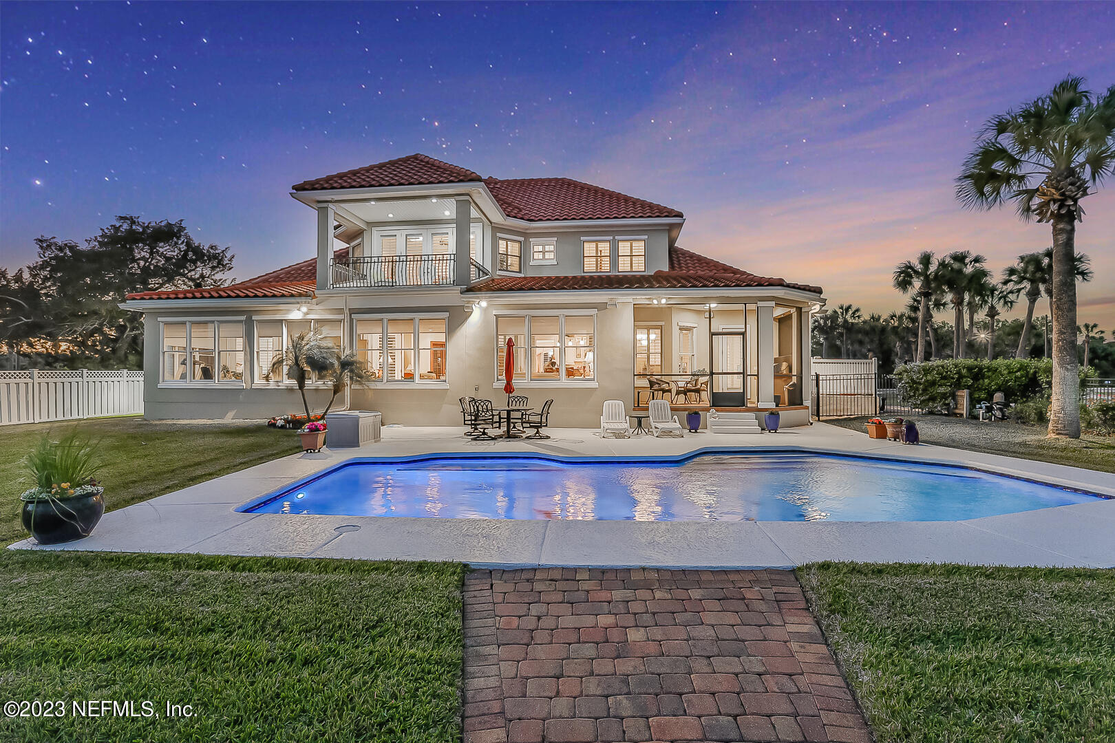 9294 HECKSCHER Drive