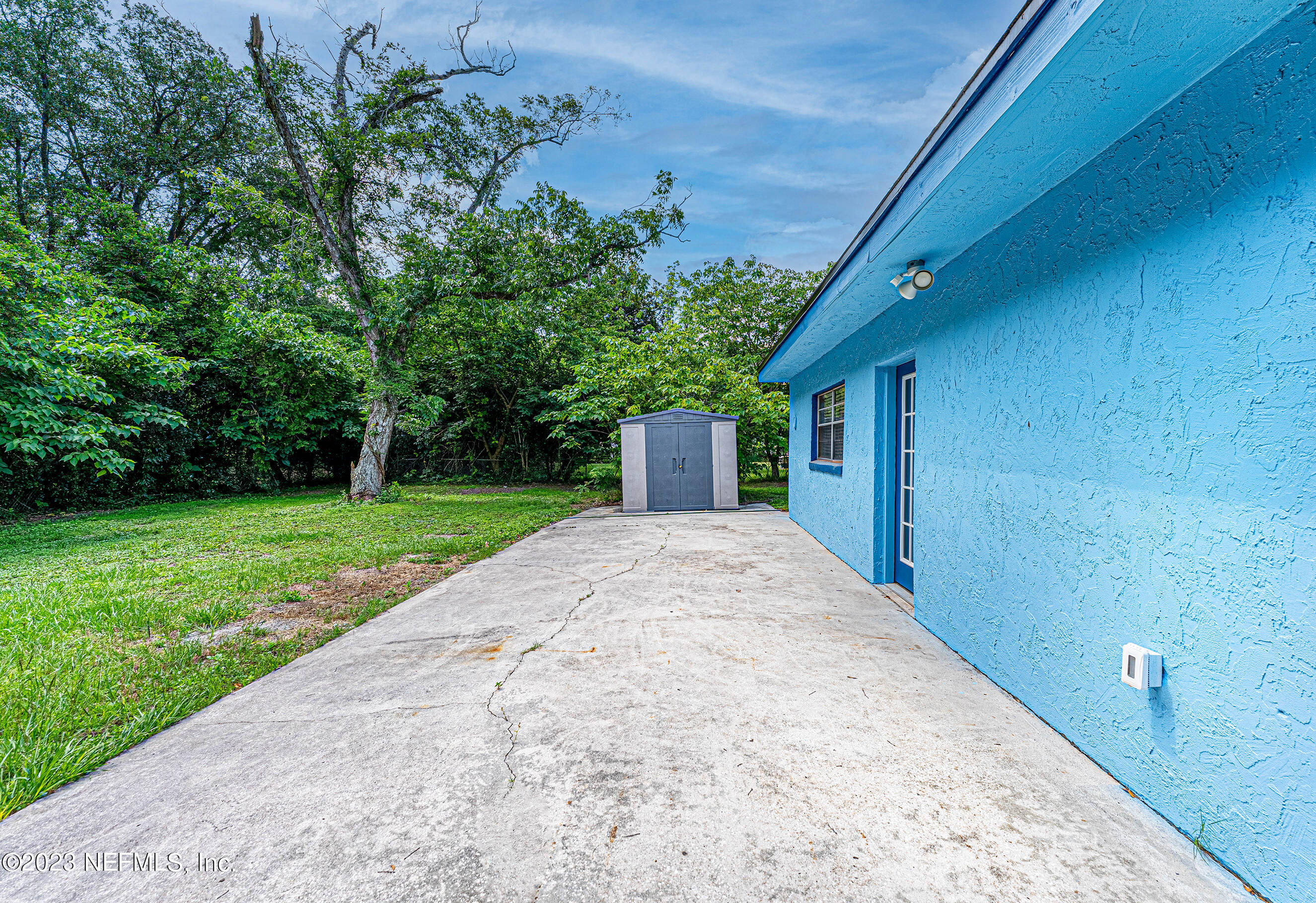 939 WESTGATE Drive
