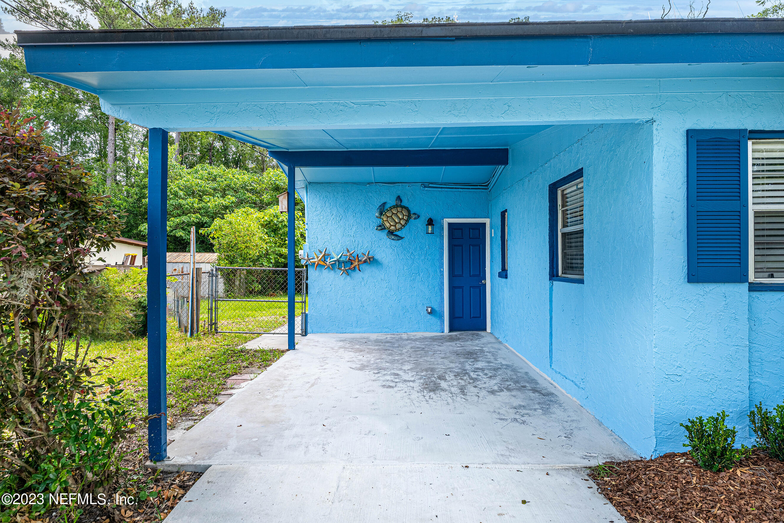 939 WESTGATE Drive