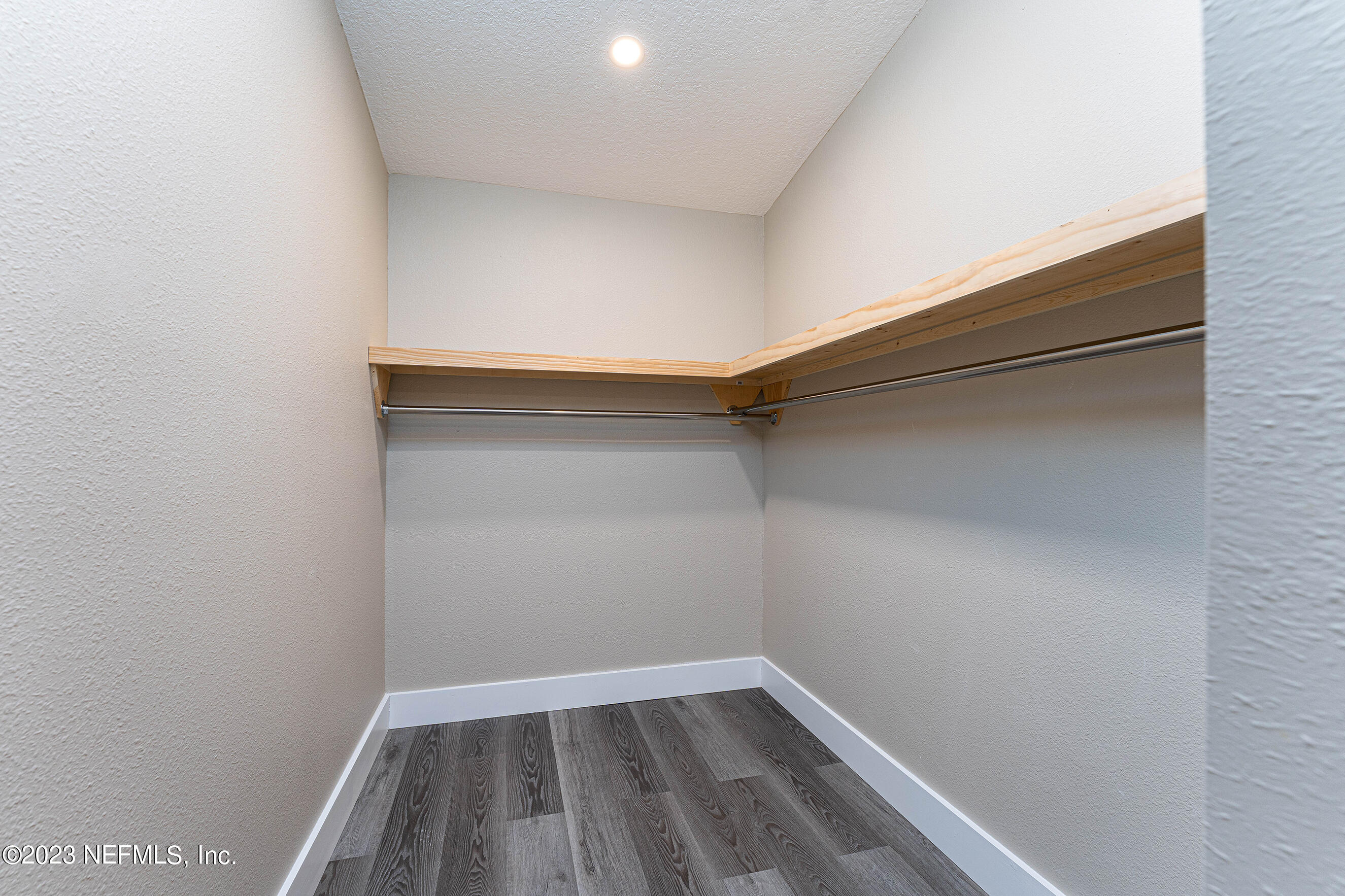 939 WESTGATE Drive