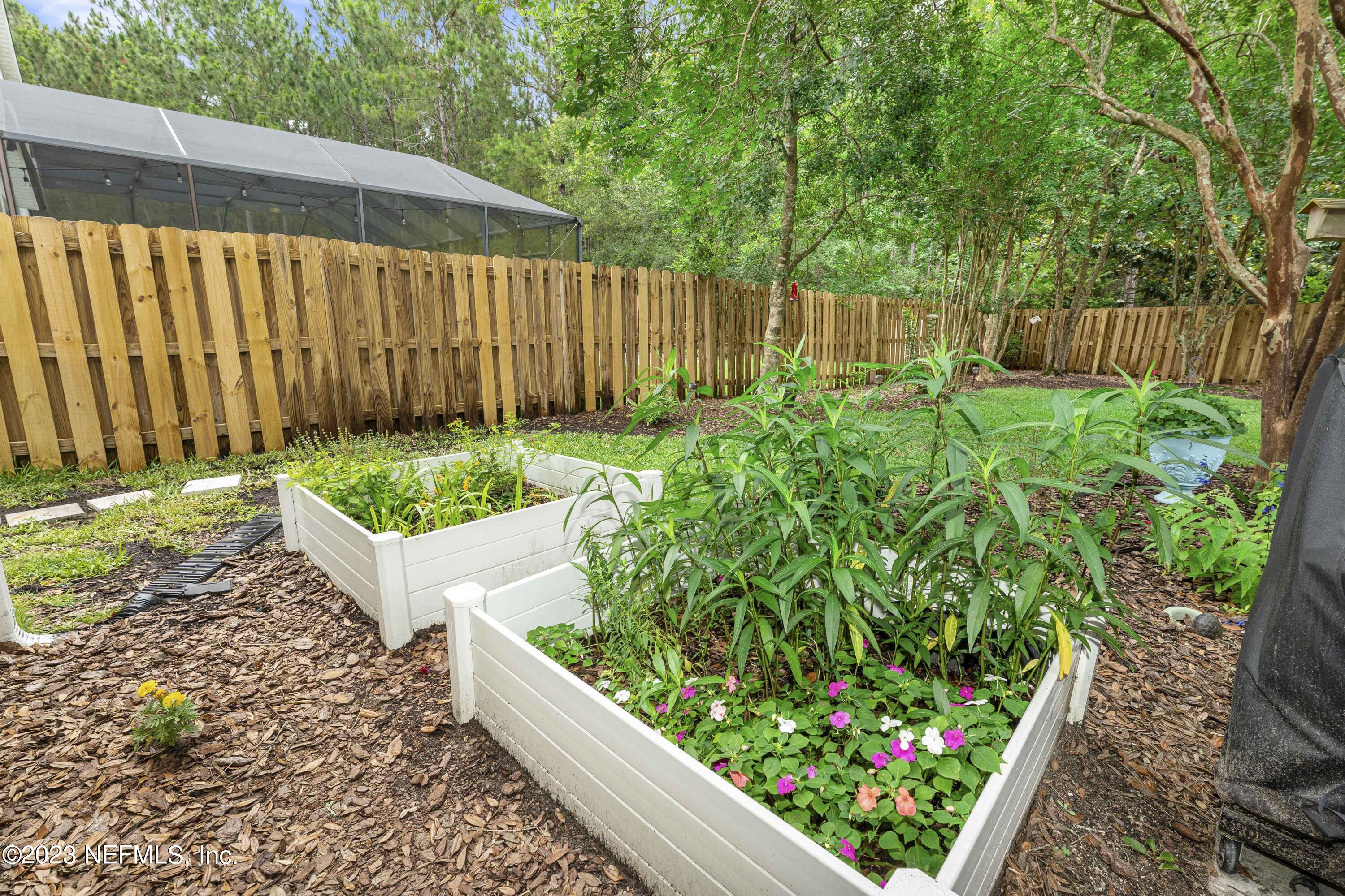 3143 E BANISTER Road