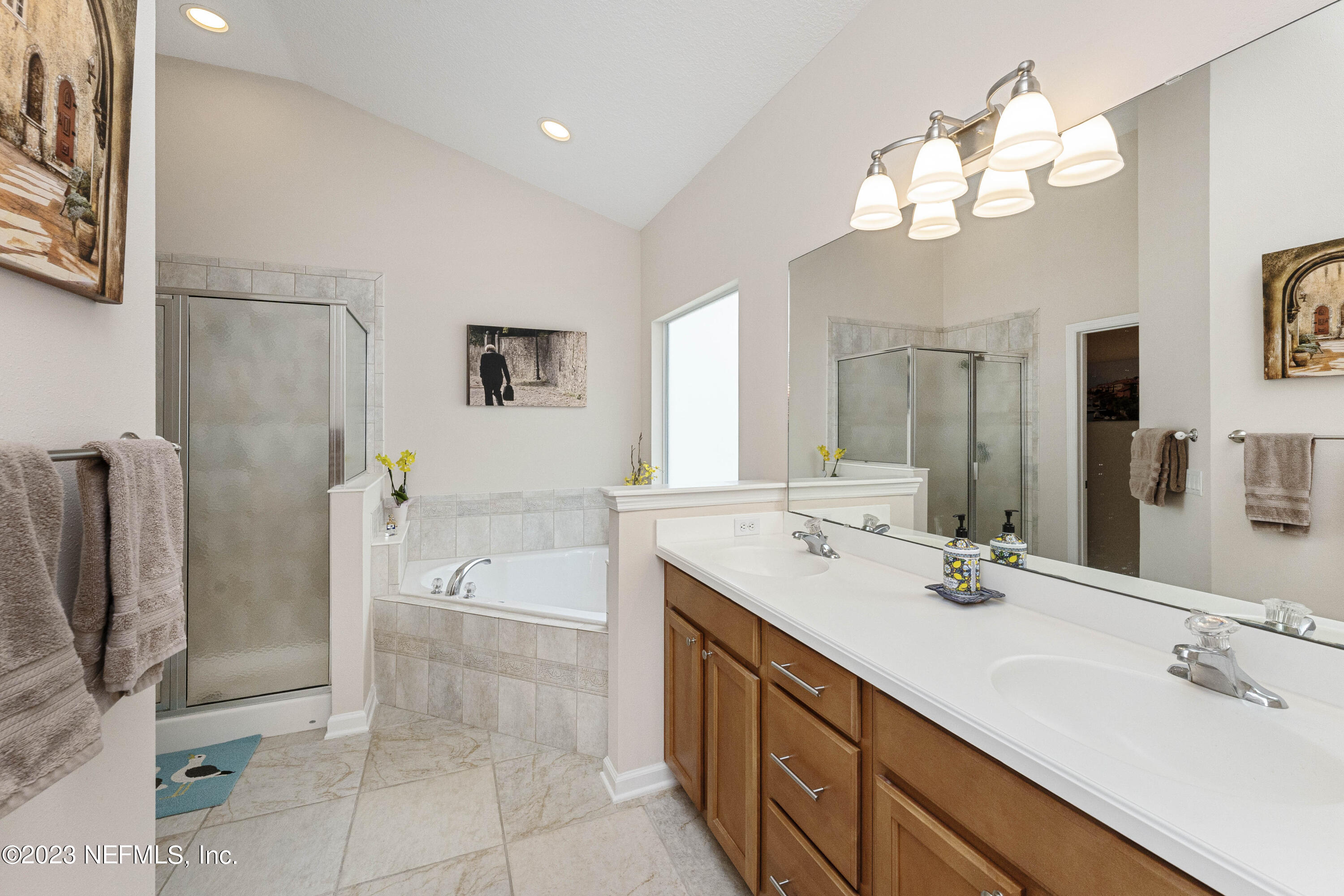 3143 E BANISTER Road