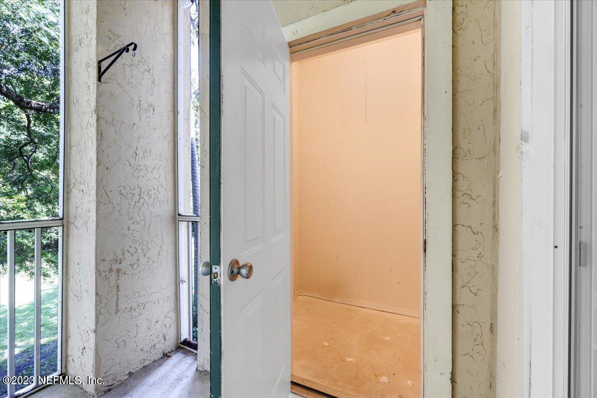 160 VERACRUZ Drive, 424