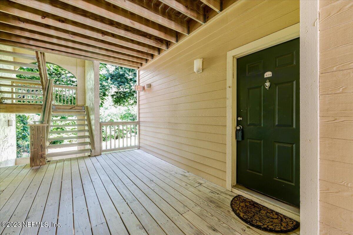 160 VERACRUZ Drive, 424