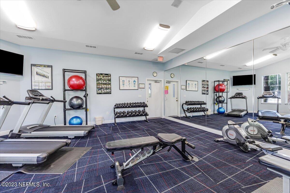 160 VERACRUZ Drive, 424