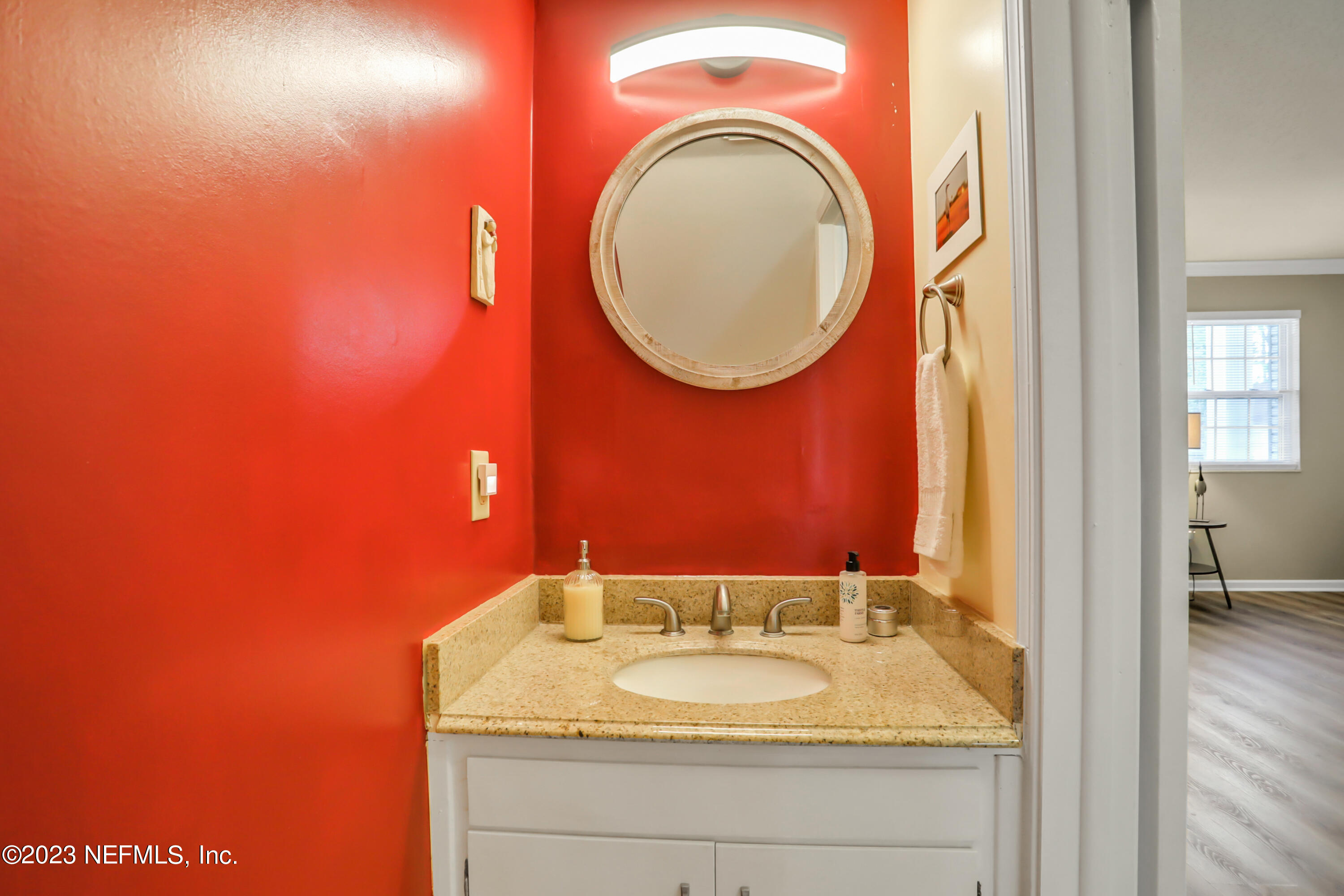 9252 SAN JOSE Boulevard, 2803