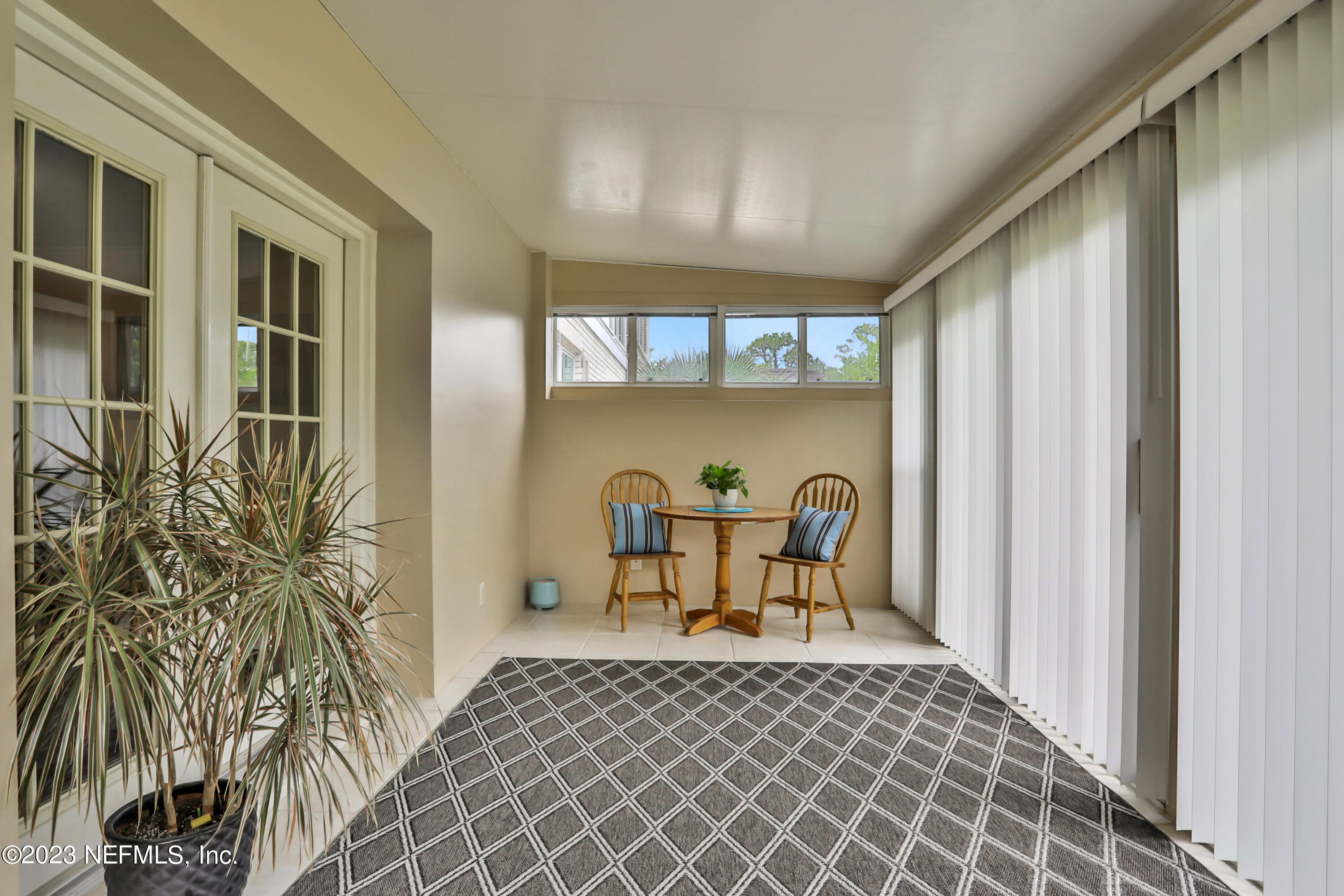 9252 SAN JOSE Boulevard, 2803