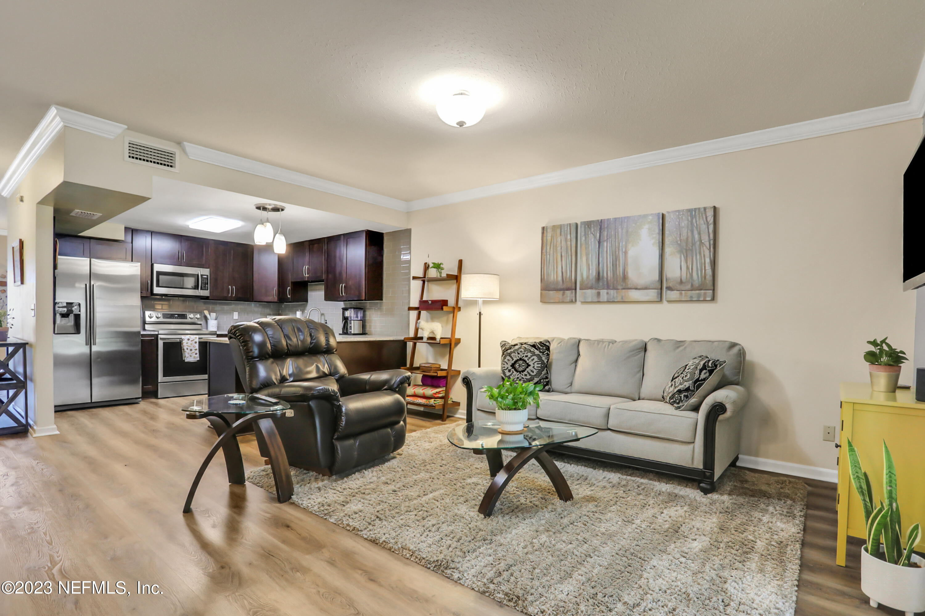 9252 SAN JOSE Boulevard, 2803