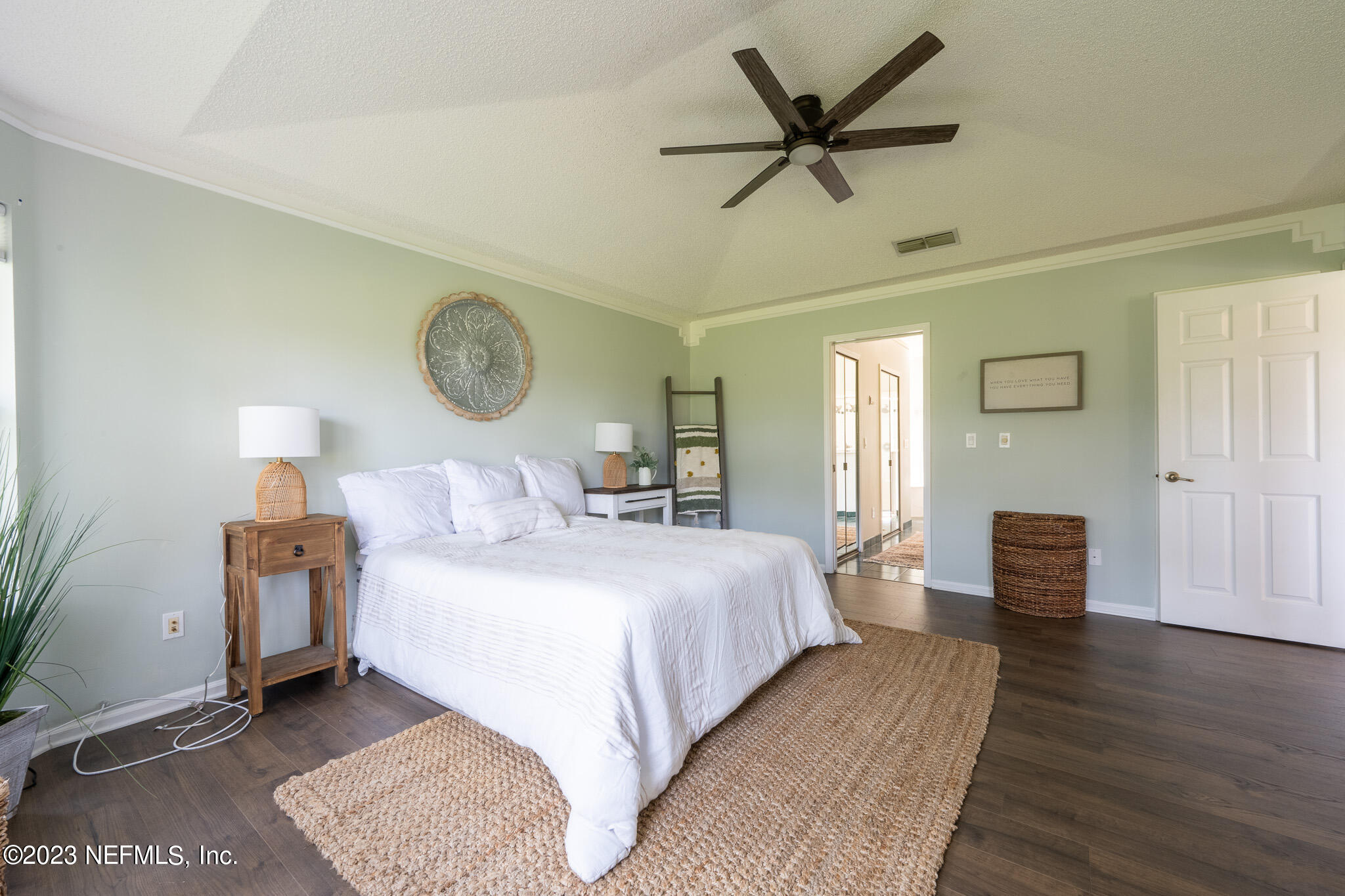 2045 GREEN HERON Point