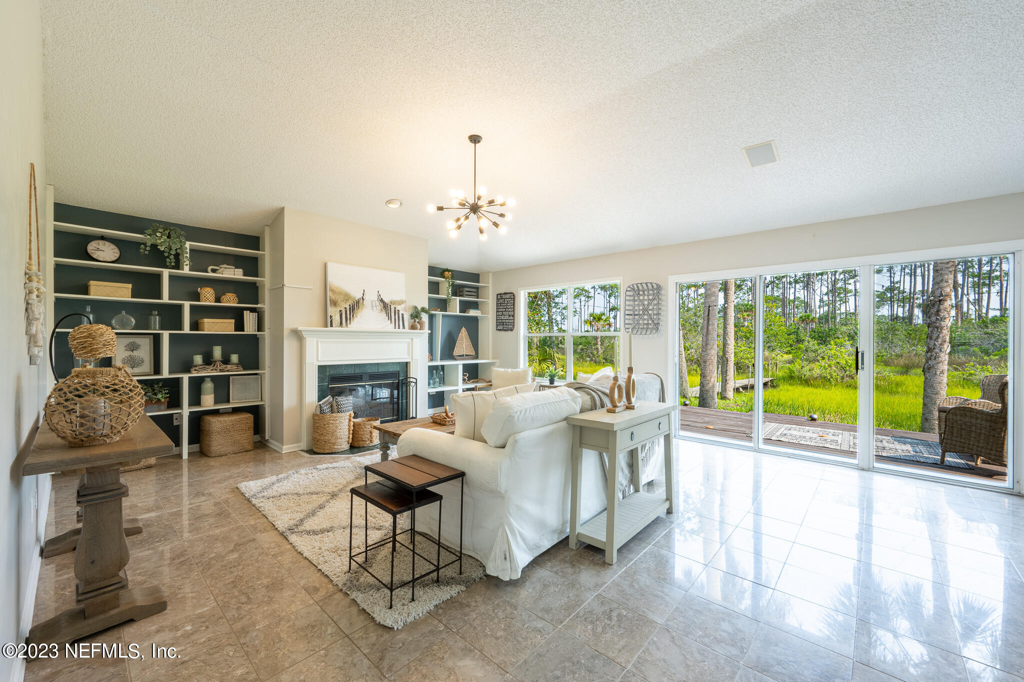 2045 GREEN HERON Point