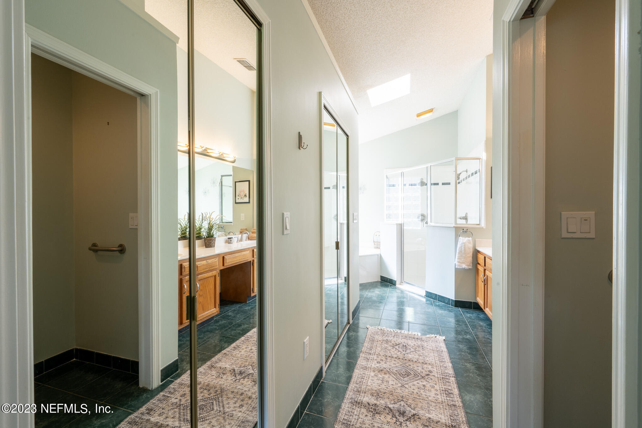 2045 GREEN HERON Point