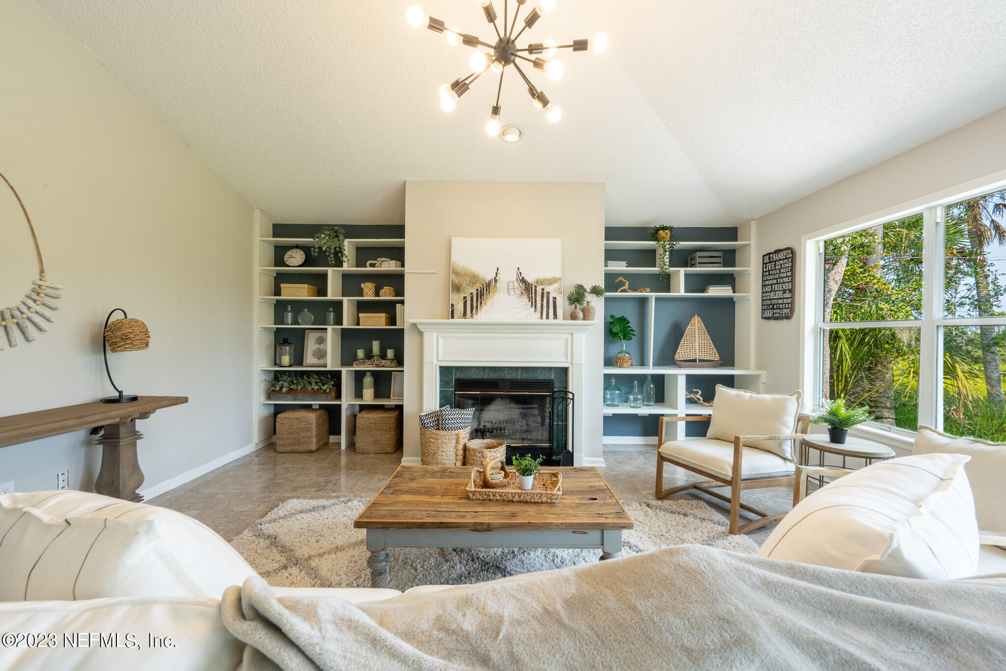 2045 GREEN HERON Point