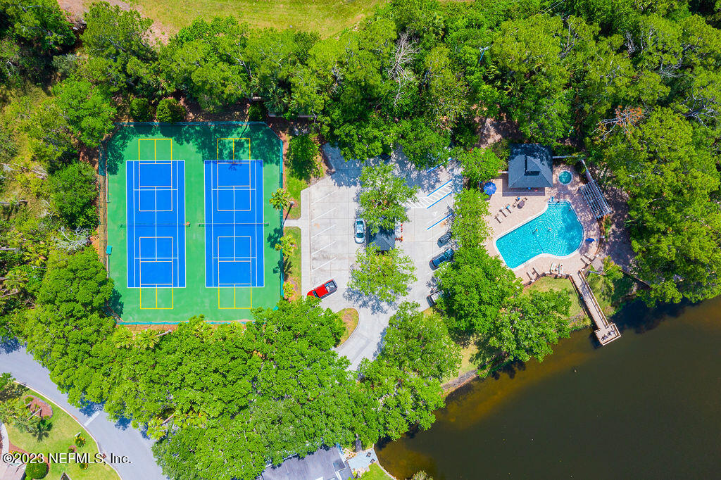 2045 GREEN HERON Point