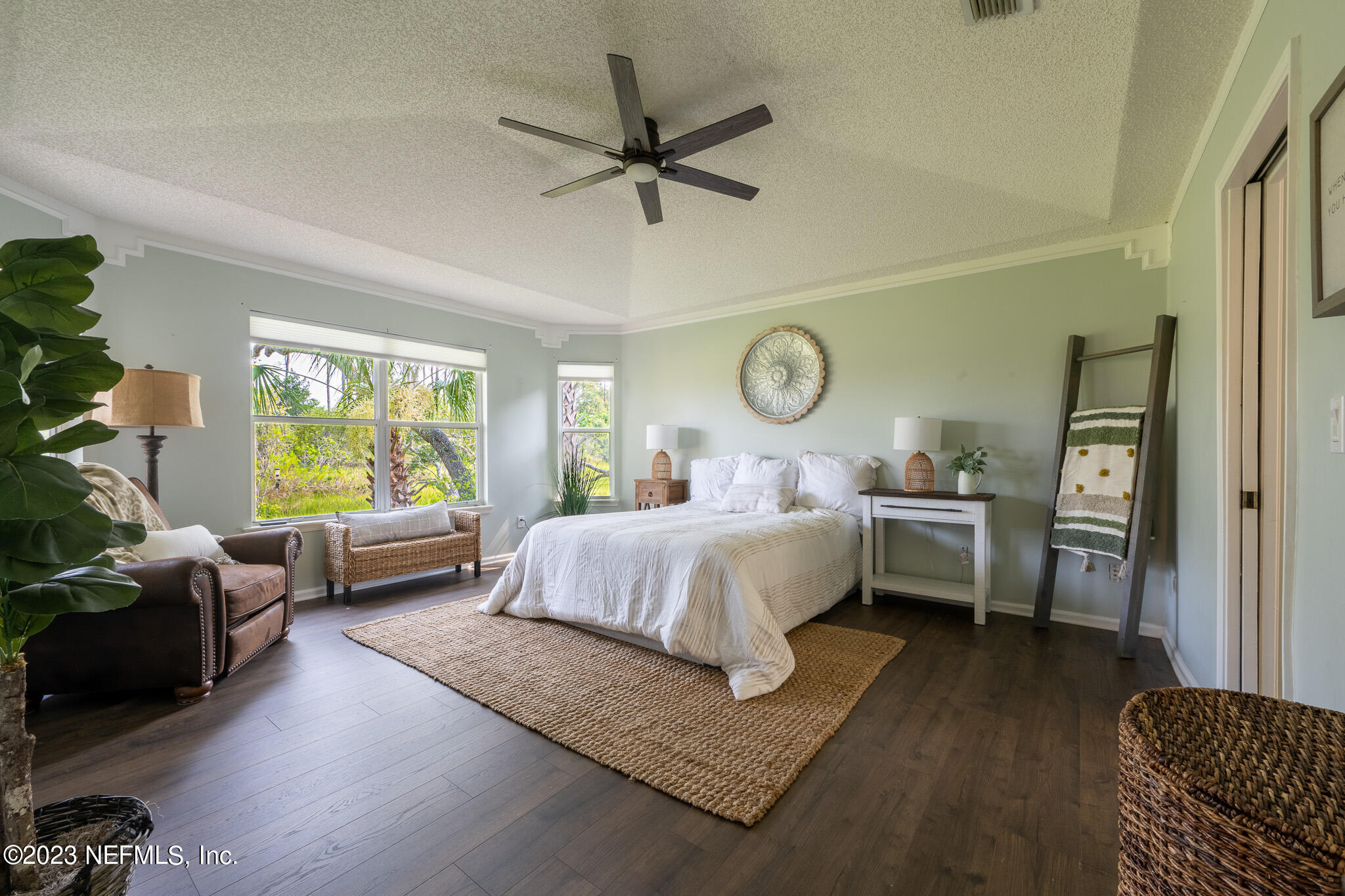2045 GREEN HERON Point