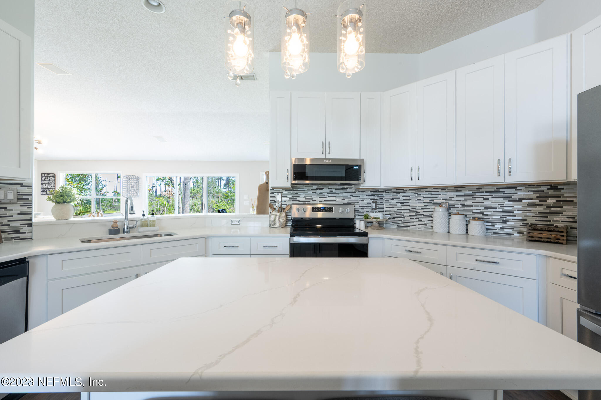 2045 GREEN HERON Point