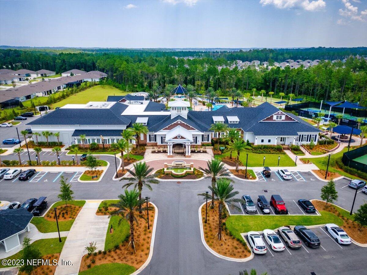 225 WOODGATE Drive