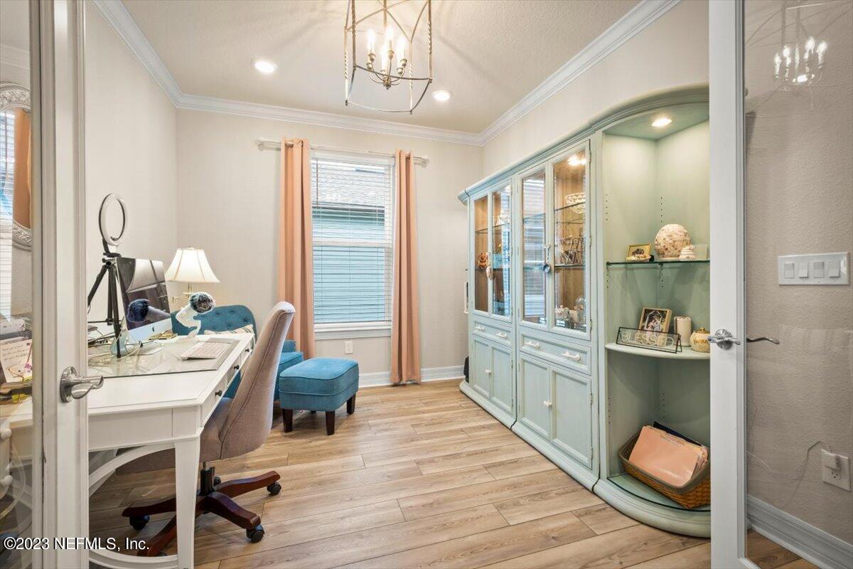 225 WOODGATE Drive