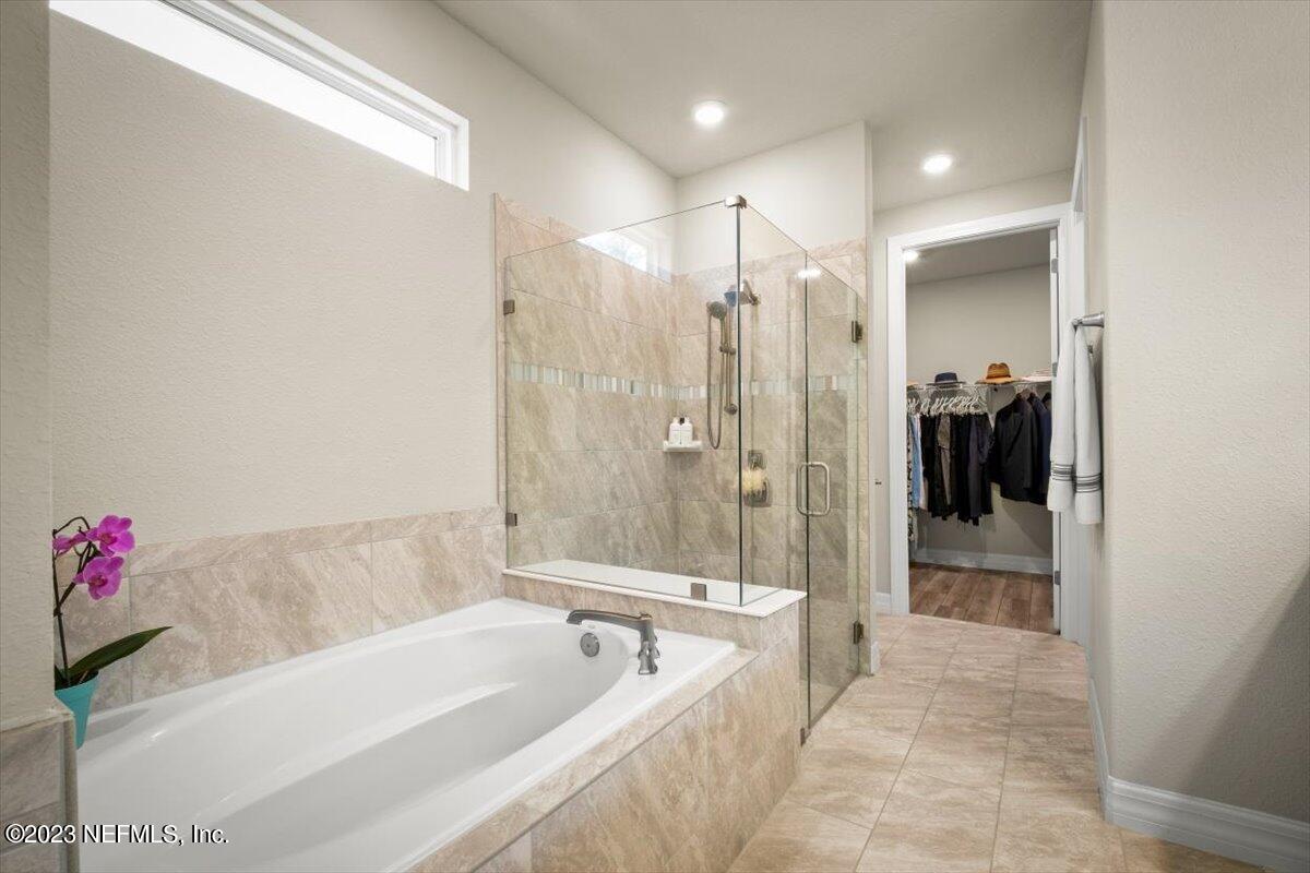 225 WOODGATE Drive
